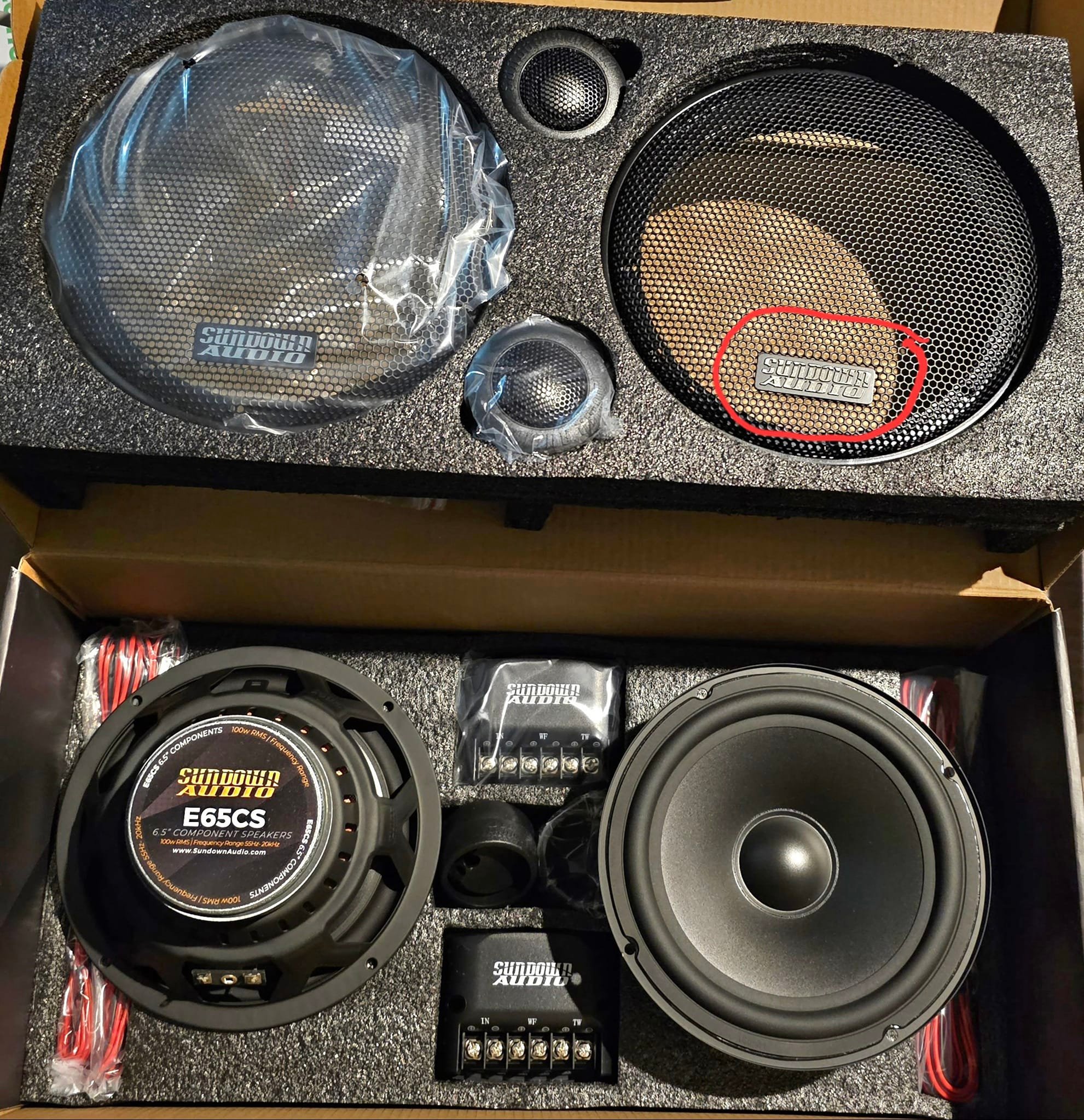 Sundown Audio E-65CS and E-65CX review display picture 1