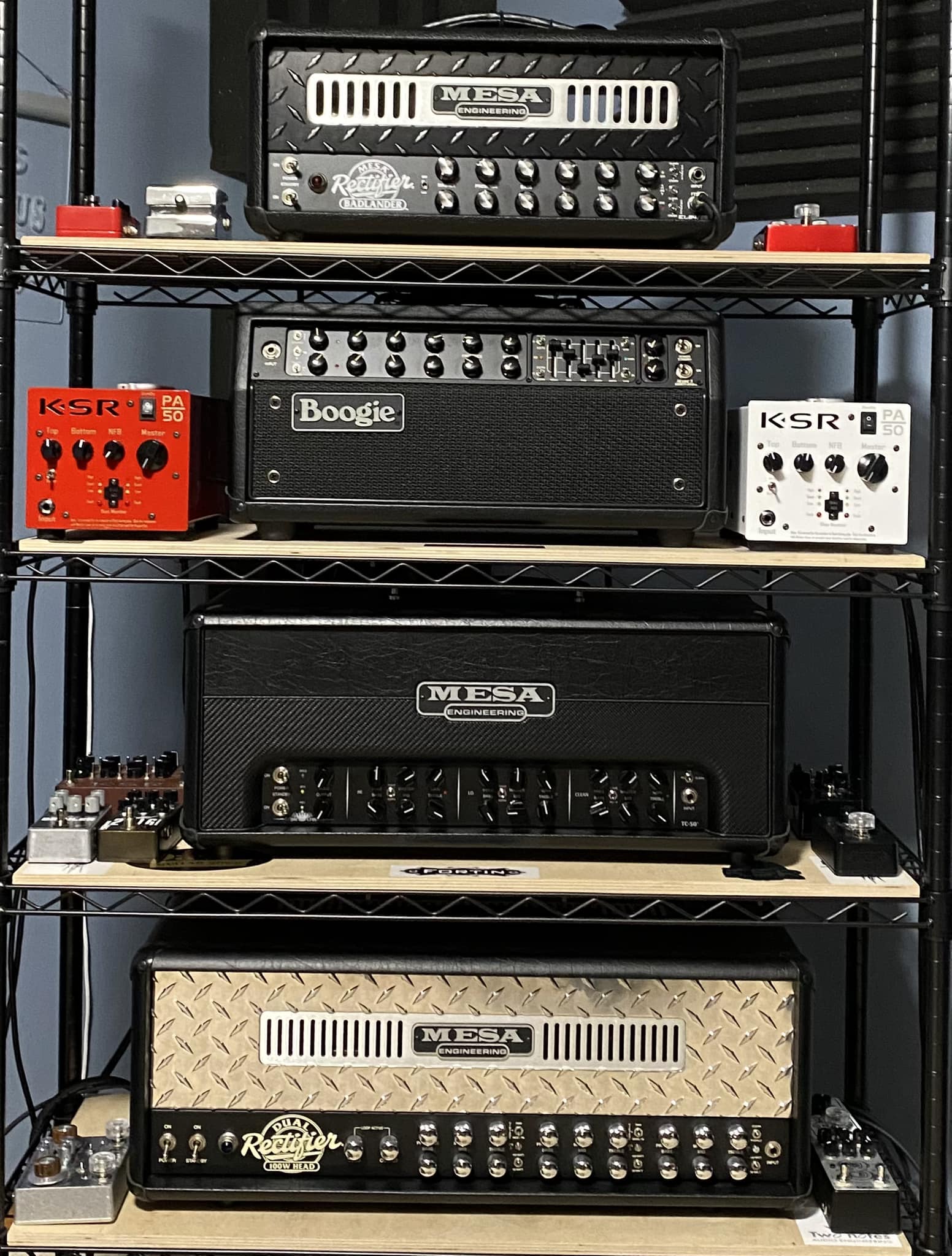 Found a 2010 Mesa Boogie Multi-Watt Dual Rectifier