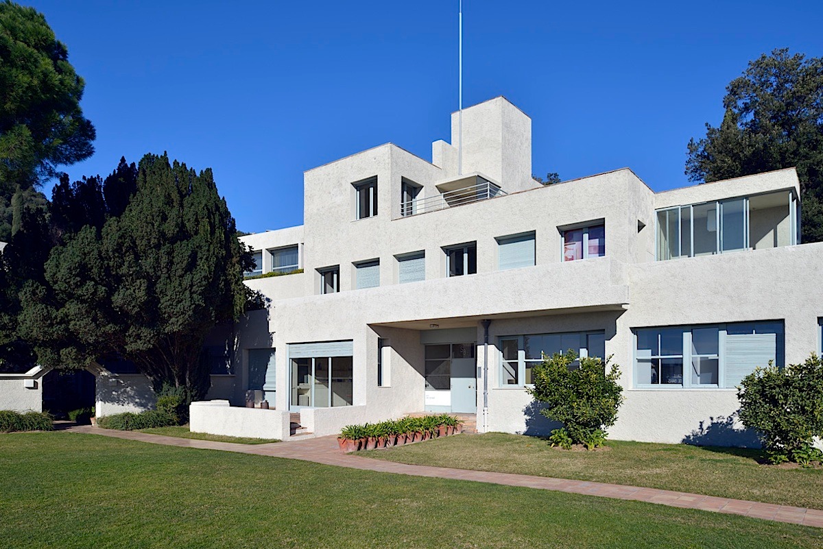 アート・デザイン・音楽 Villa Noailles : Hyeres Ete 1995 Villa Noailles, Hyères, France. Early modernist villa designed by