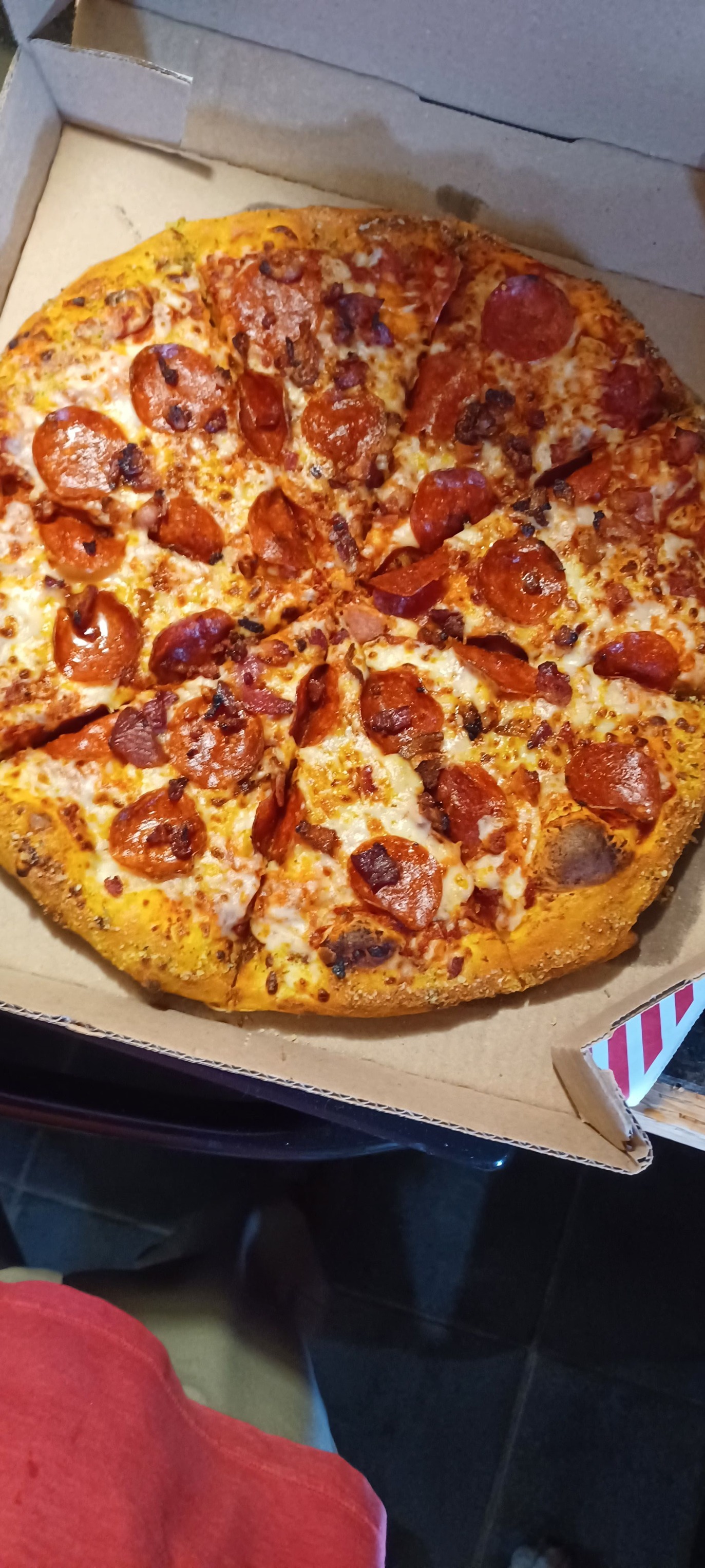 Dominoes brand recommendations for thick, large face, and heavy display picture 1