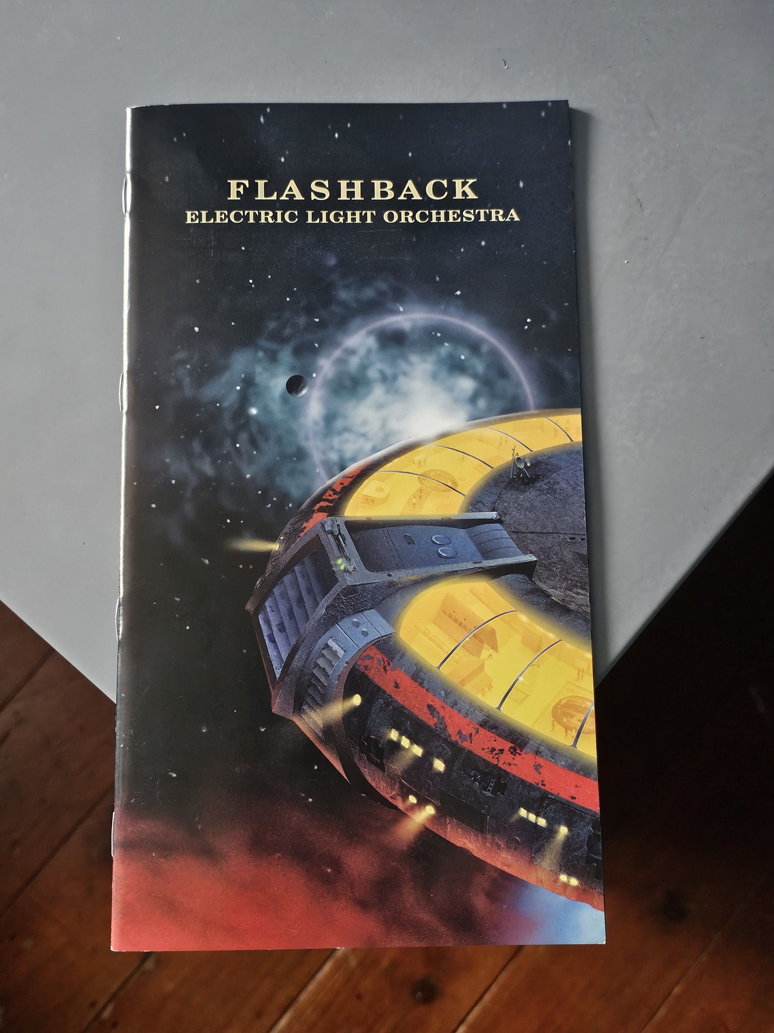 Jeff Lynne's ELO Flashback cd compilation booklet