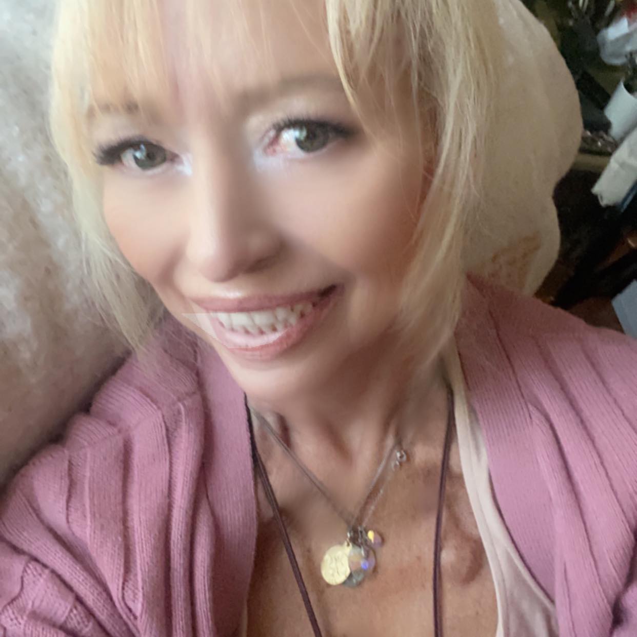 My granddaughter came over and made me... - Mary Alice Somers | Facebook