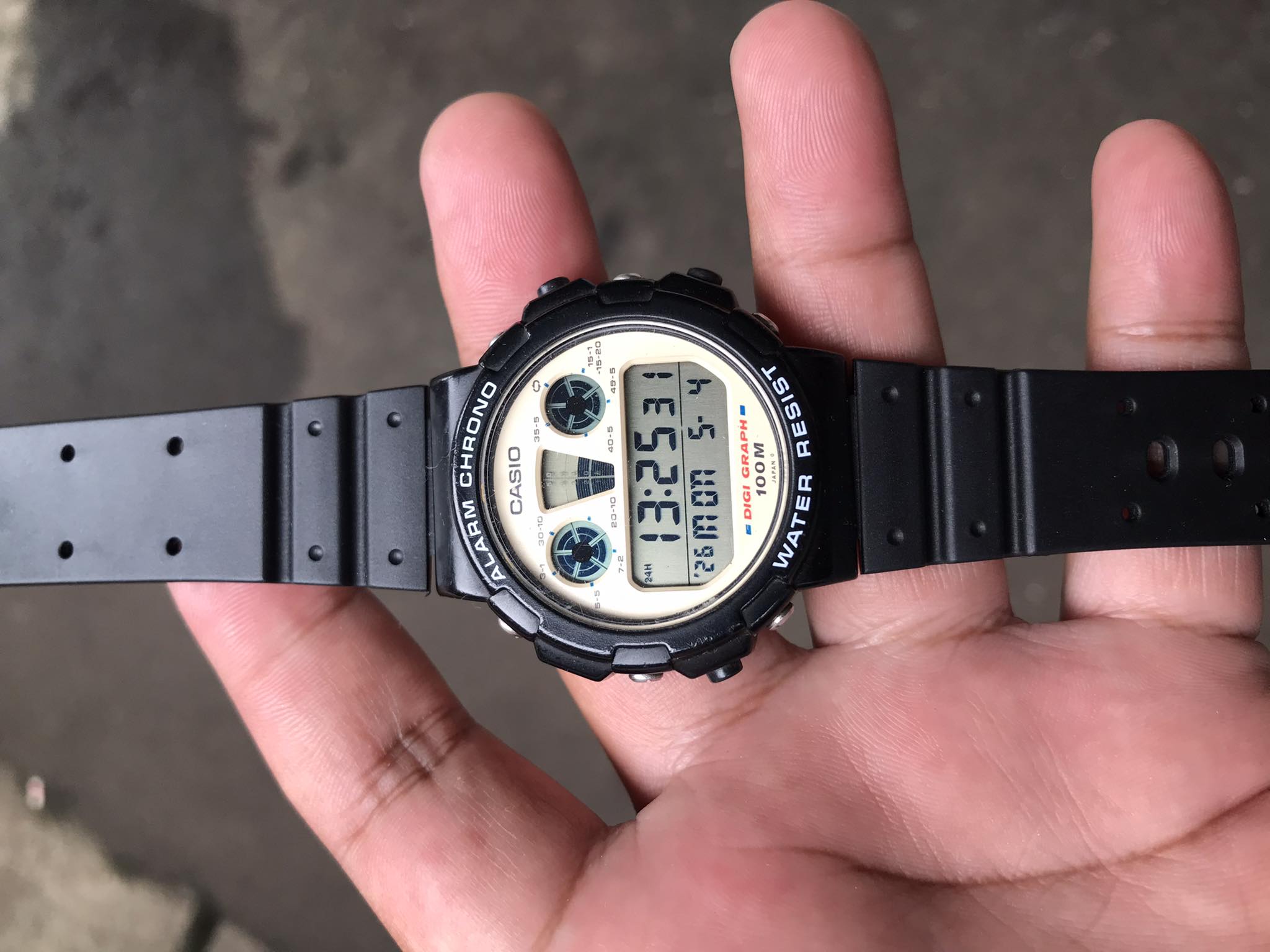 CASIO DGW 30 VINTAGE JAPAN
