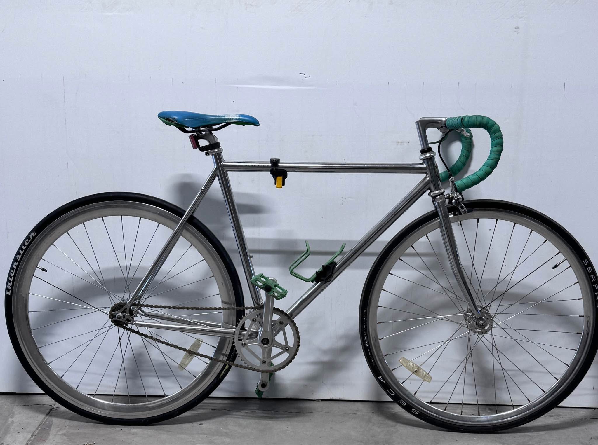 woom kinderfahrrad lila Ready Kinderhelm lilac Dynasty Diamond Pro MMA Color:Midnight/Lumalens Midnight Sattel & Sattelzubehör