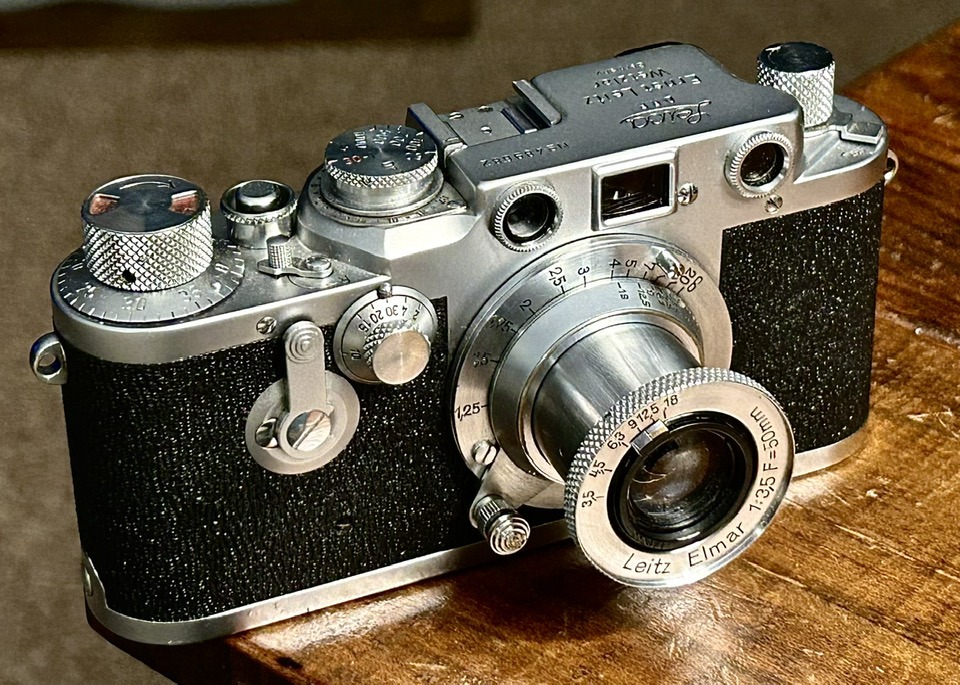 Leica iiif Leitz Elmar 50mm f3.5 Lomography Color 100