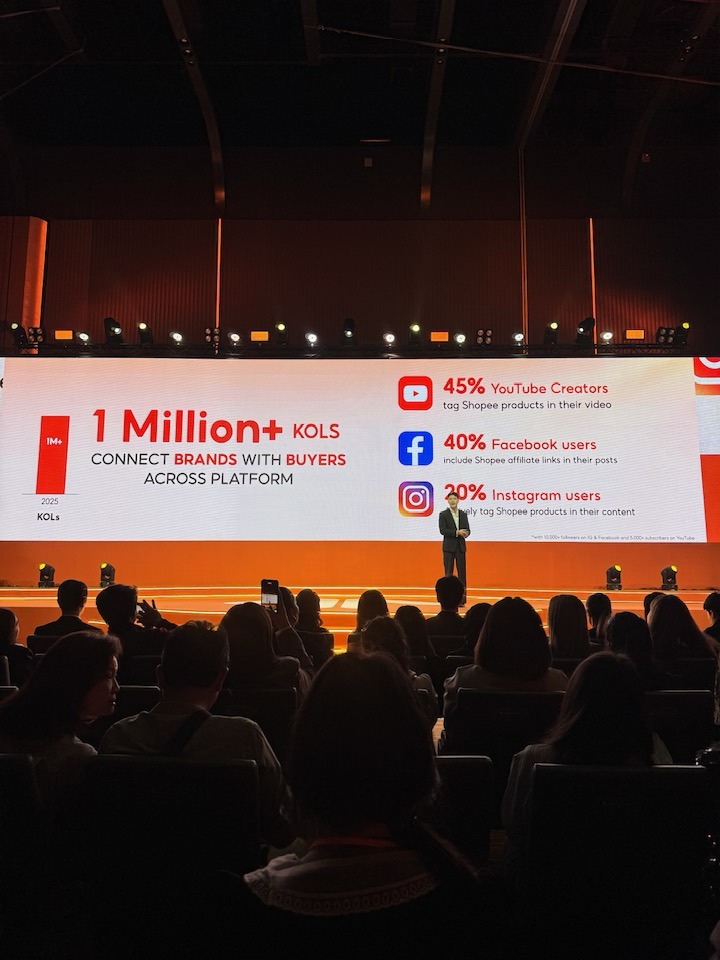 Sorathan - Shopee SummitTH 2025 ใครไปงาน Shopee Summit 2025 คงได้เห็น ...
