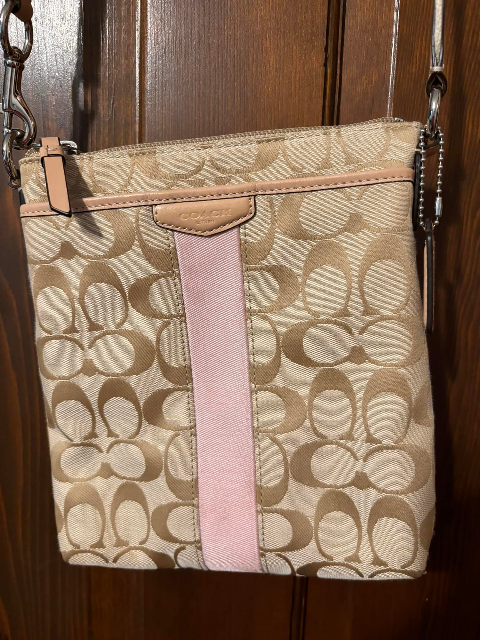 KOYIGOUS Women's Leather Crossbody Bag - Triple Zip Small Shoulder Purse With Wide Strap, Pink