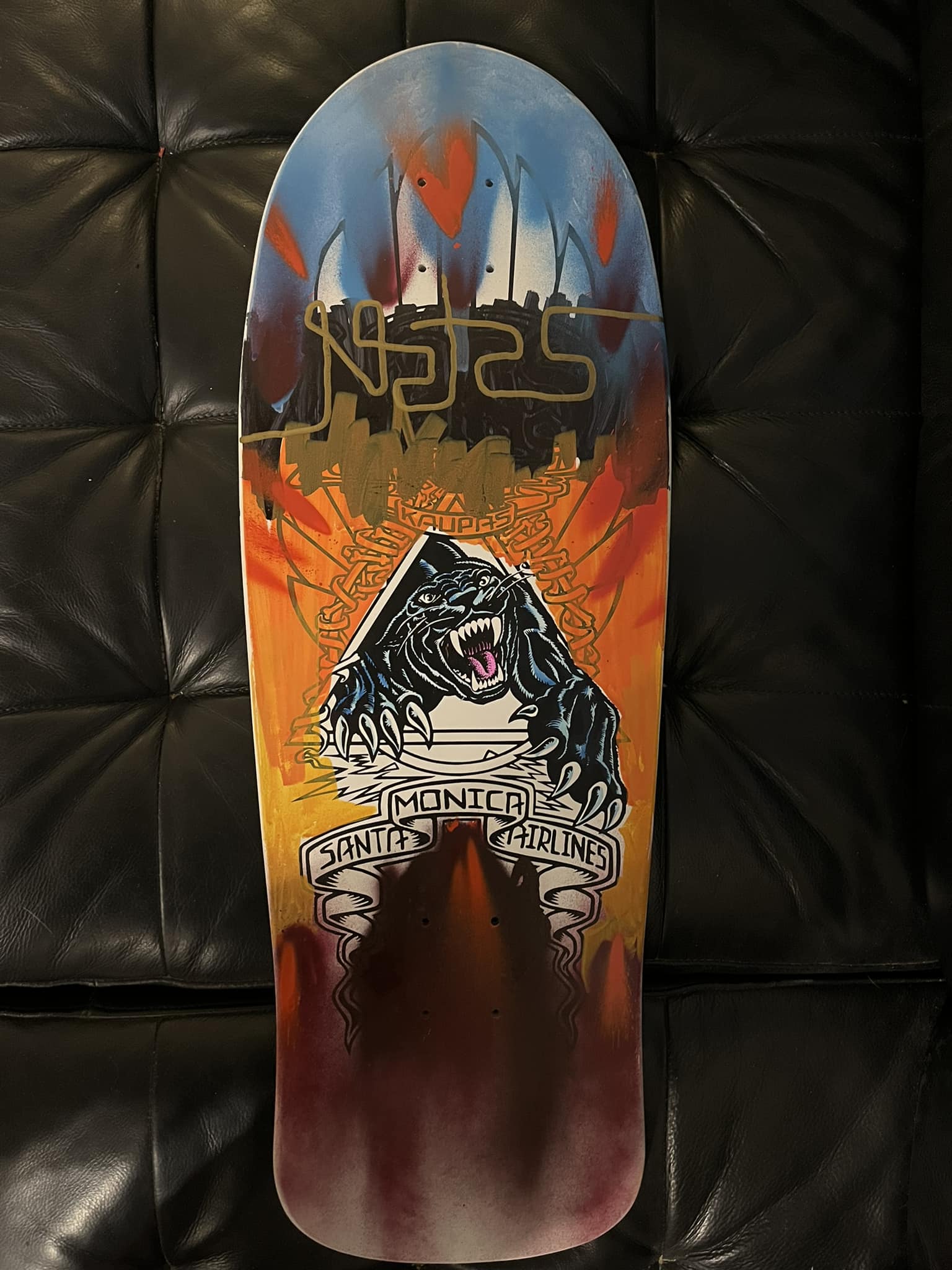 Skater over 50 buys new Santa Cruz Classic Dot deck