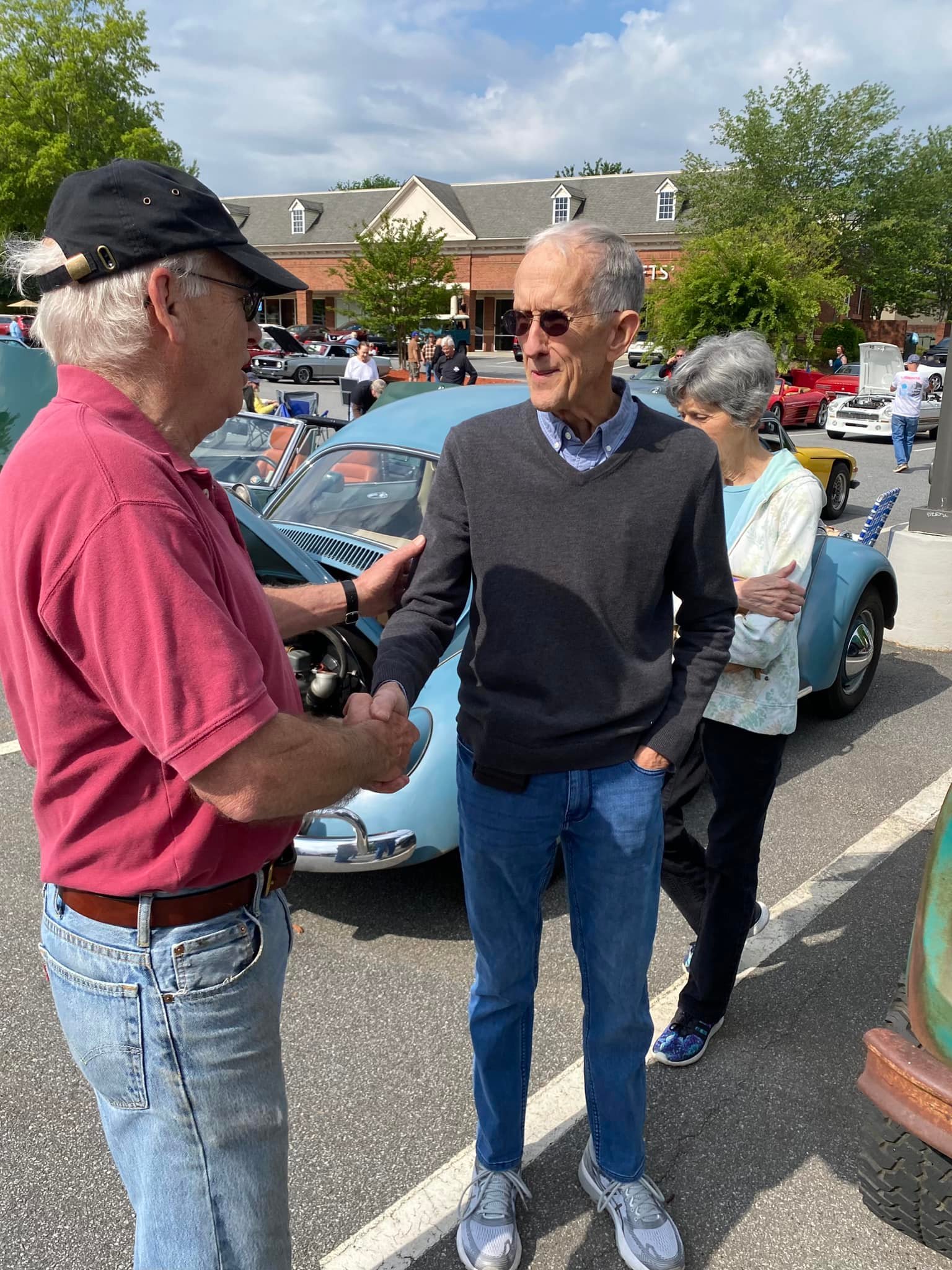 mac people Last Sunday we welcomed 'racing royalty', Jim and Connie Downing