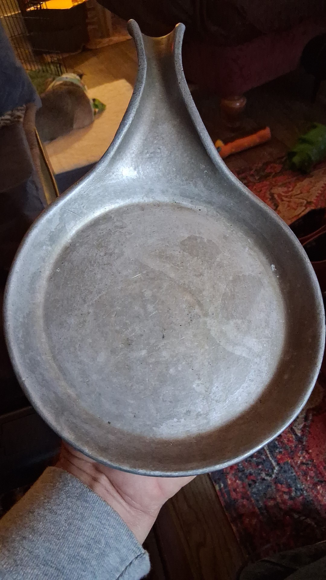 Are plates from Crown Castle Ltd real pewter or an aluminum zinc
