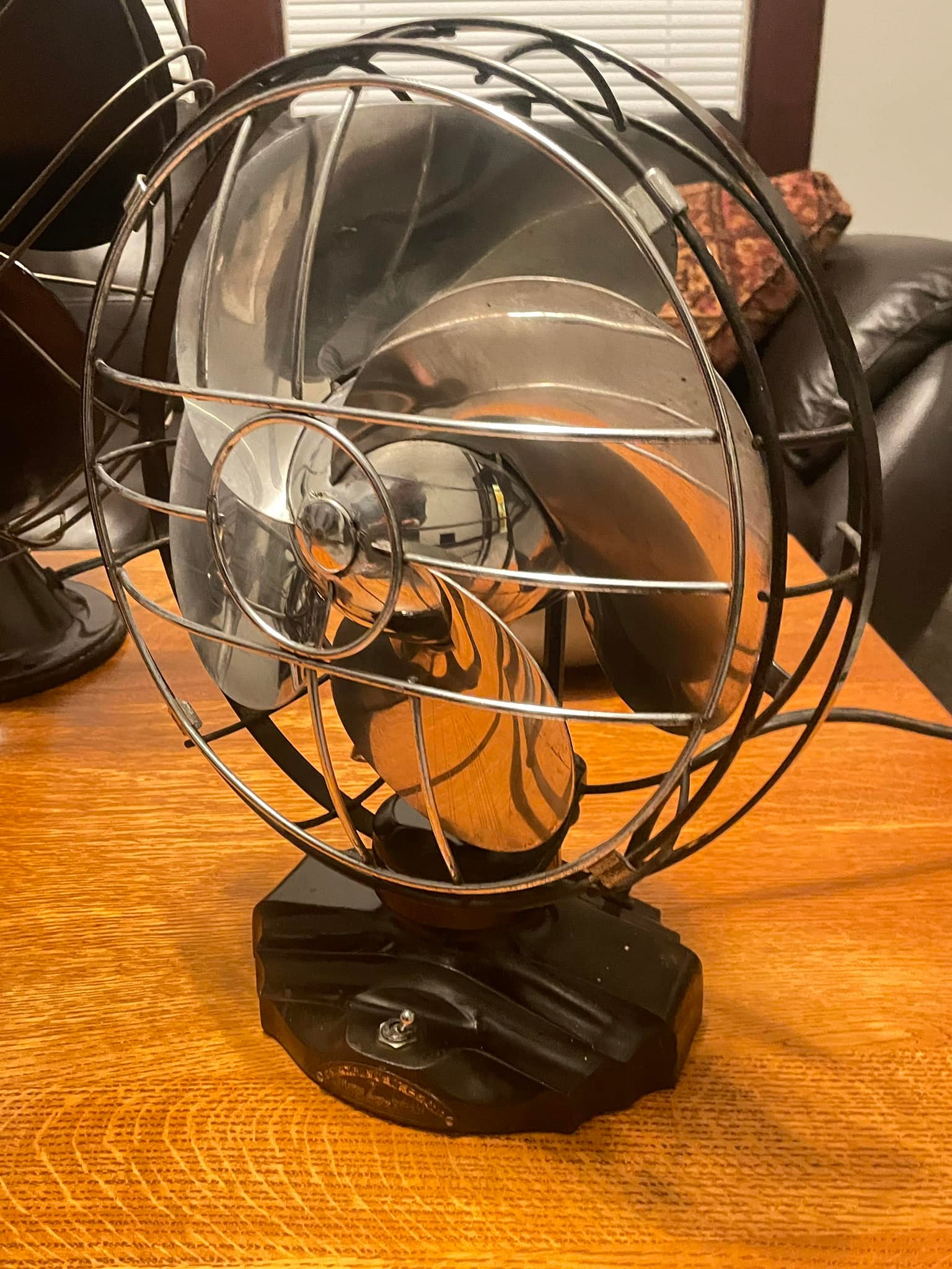 Finally found a Barber-Colman bakelite fan on the market place