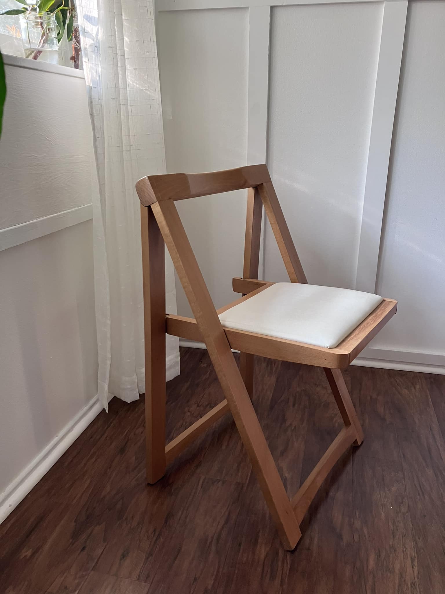 Any way I can know if this is a genuine Aldo Jacober Trieste Chair?