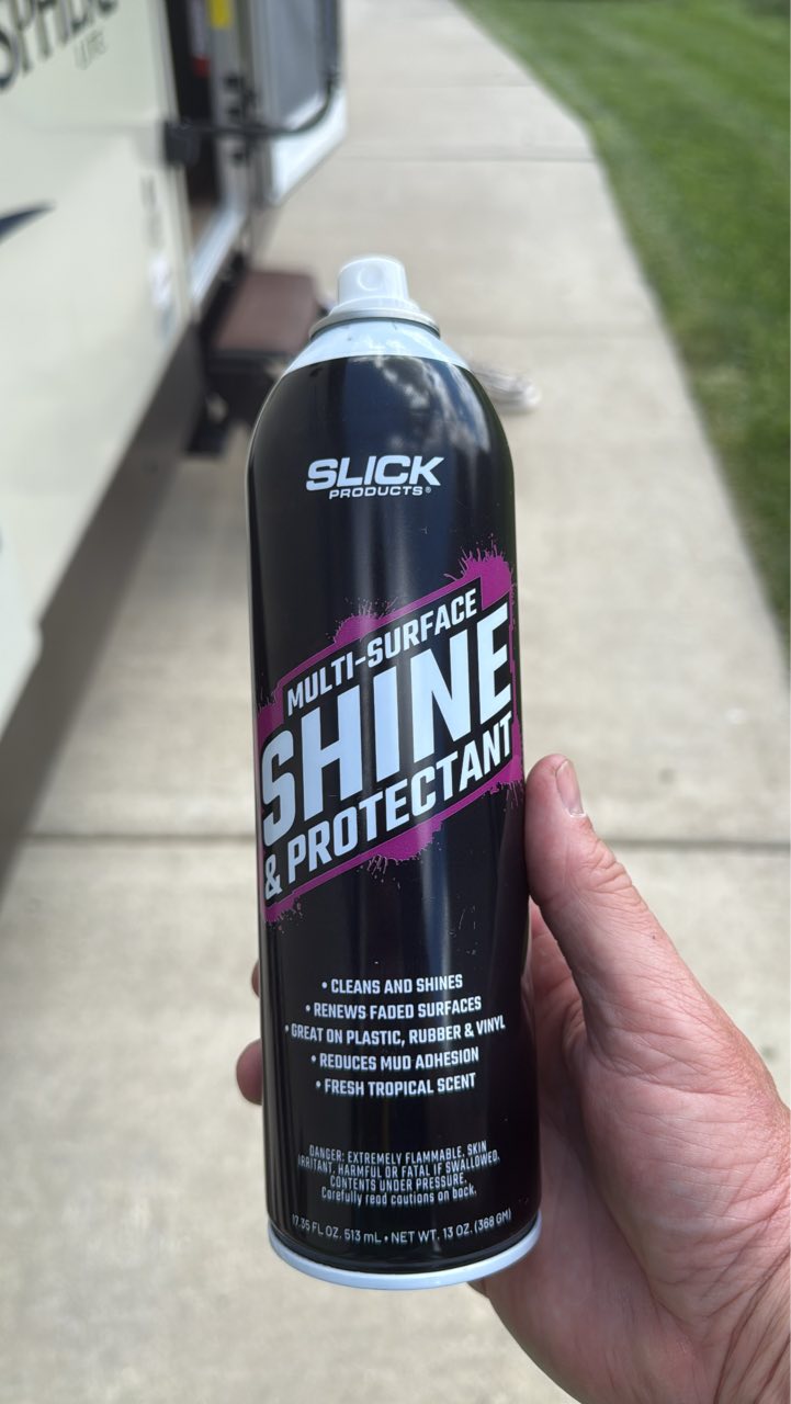 Slick Products Shine & Protectant Spray – High-Gloss Finish For Plastic & Vinyl