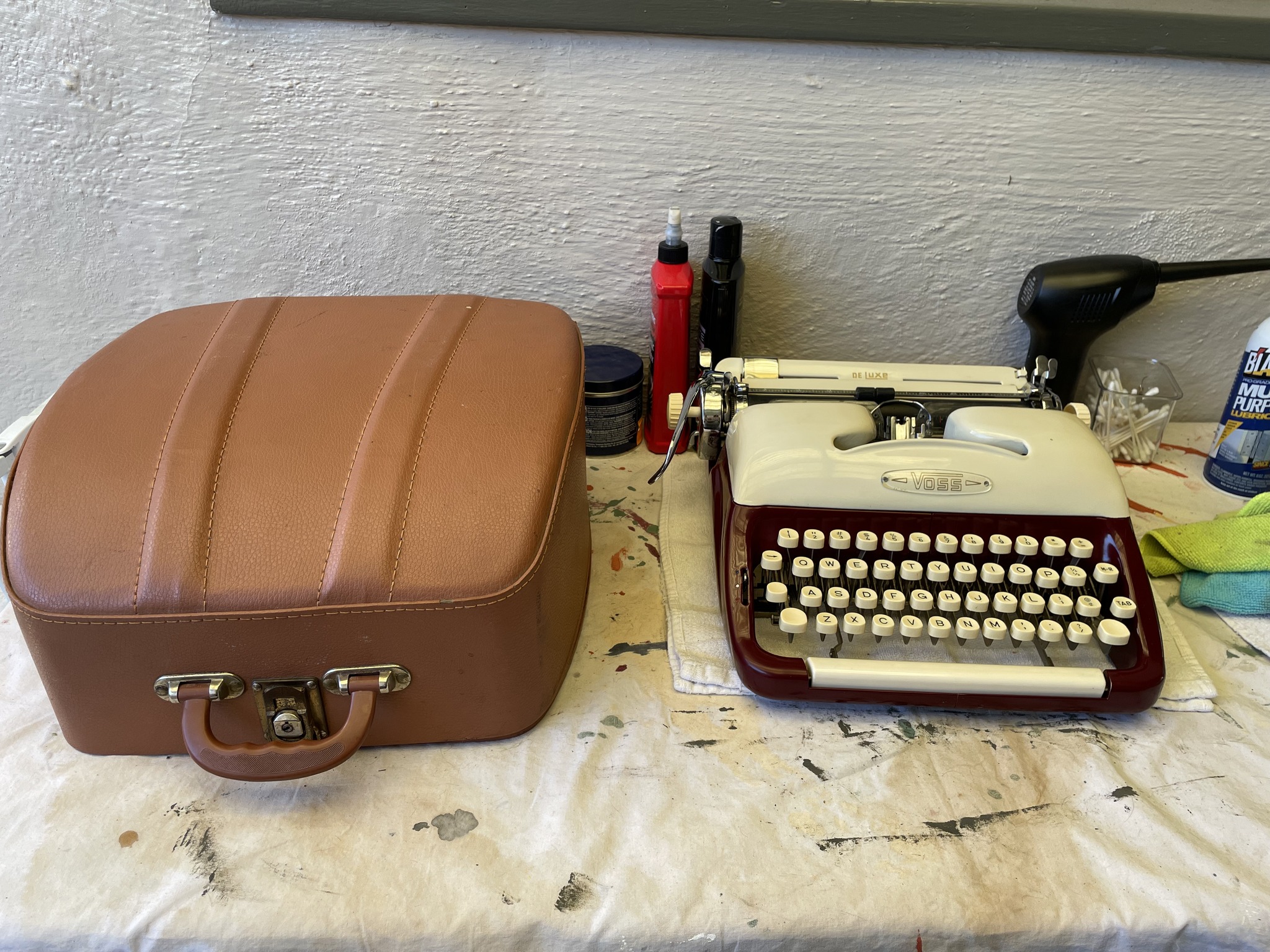 Surprise gift of a beautiful antique typewriter