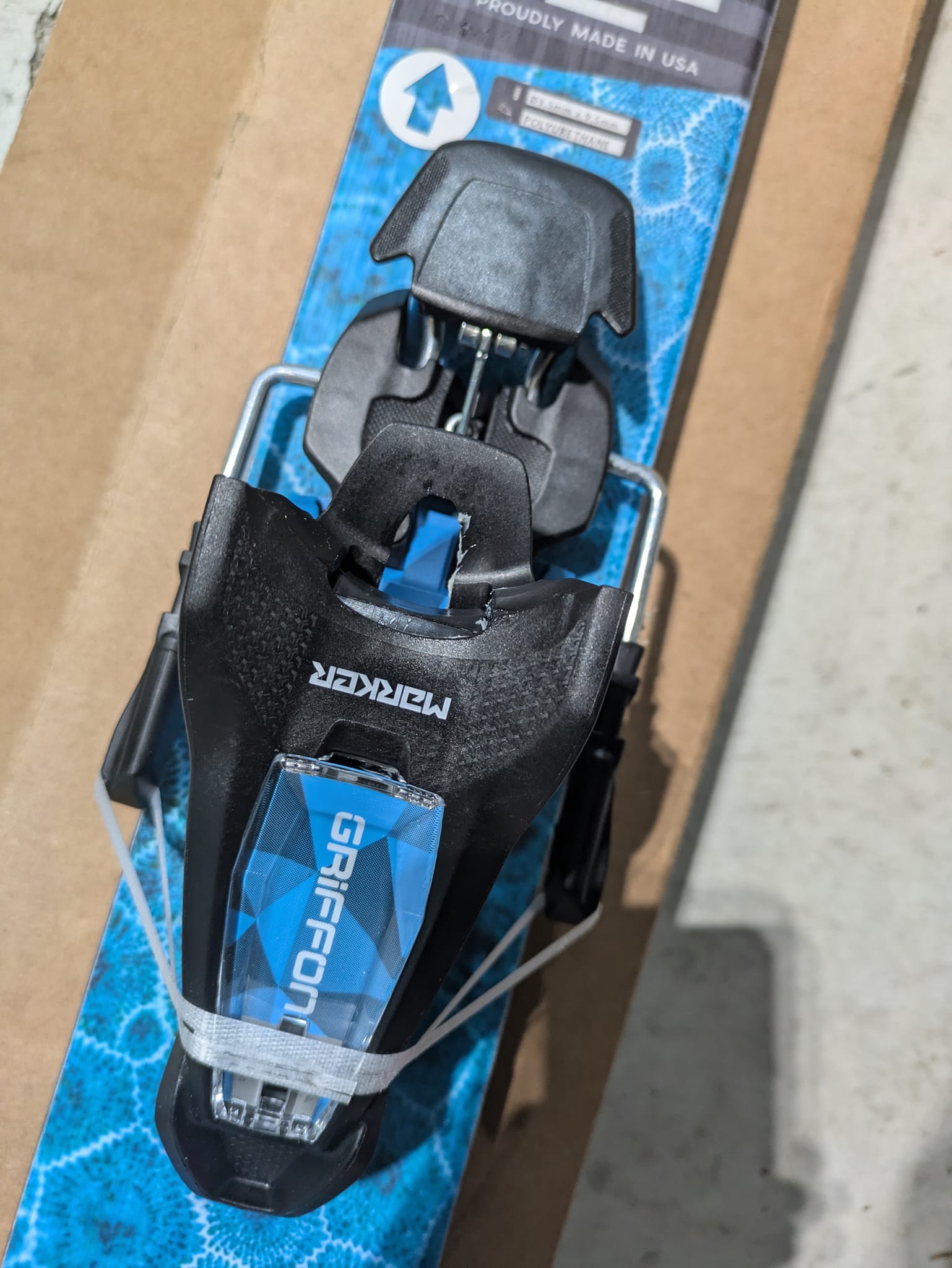 salomon 115mm binding for 120 waist ski Strive 16 MN Bindings Black 115 mm Whether it’s all Mounting up my new Salomon