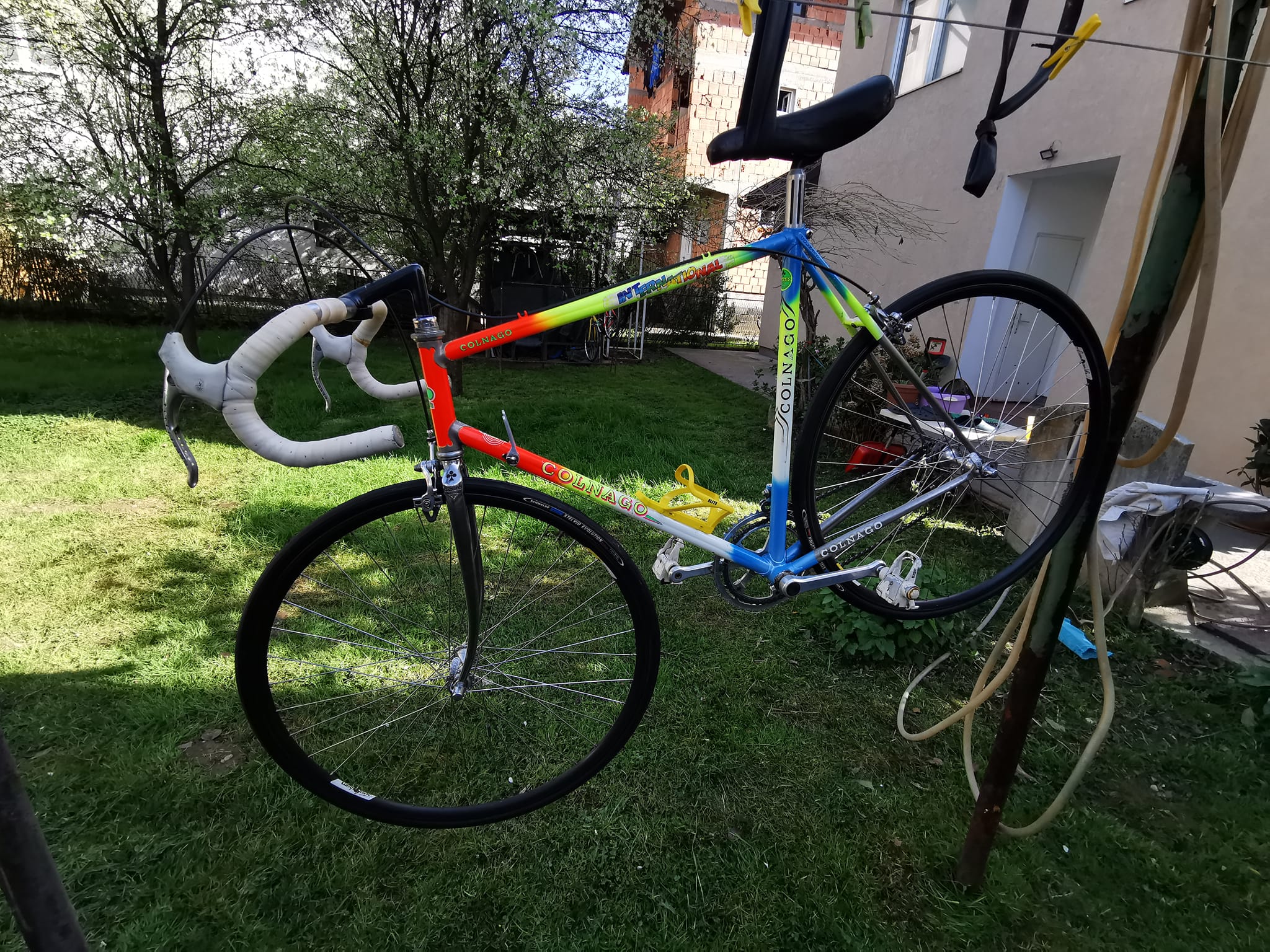 Colnago bike for sale with factory condition and non-original color