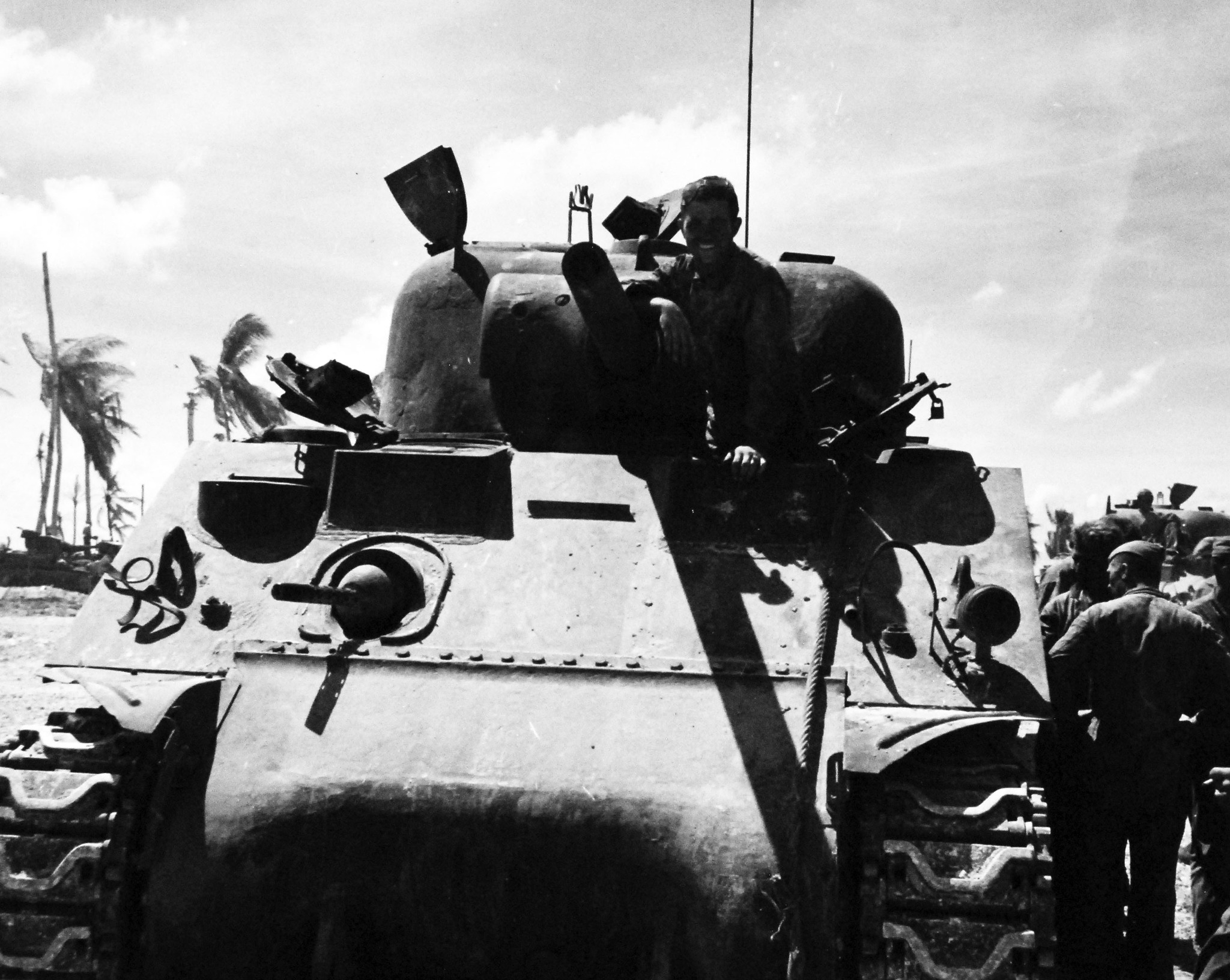 Jessamyn - TARAWA. ORIGINAL HISTORIC WARTIME CAPTION. Operation ...