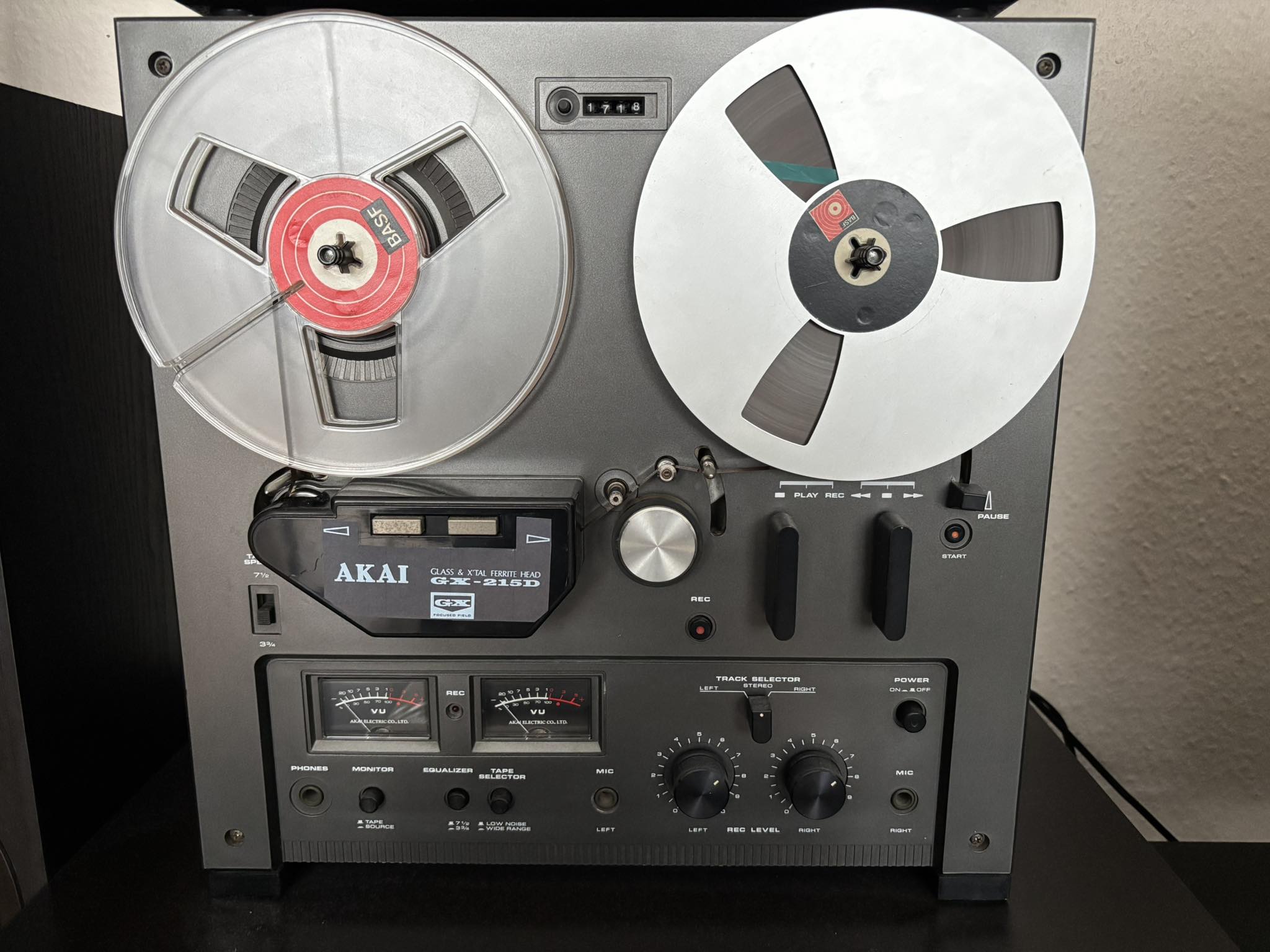 Jiri's restored Akai GX 215 D reel to reel tape deck