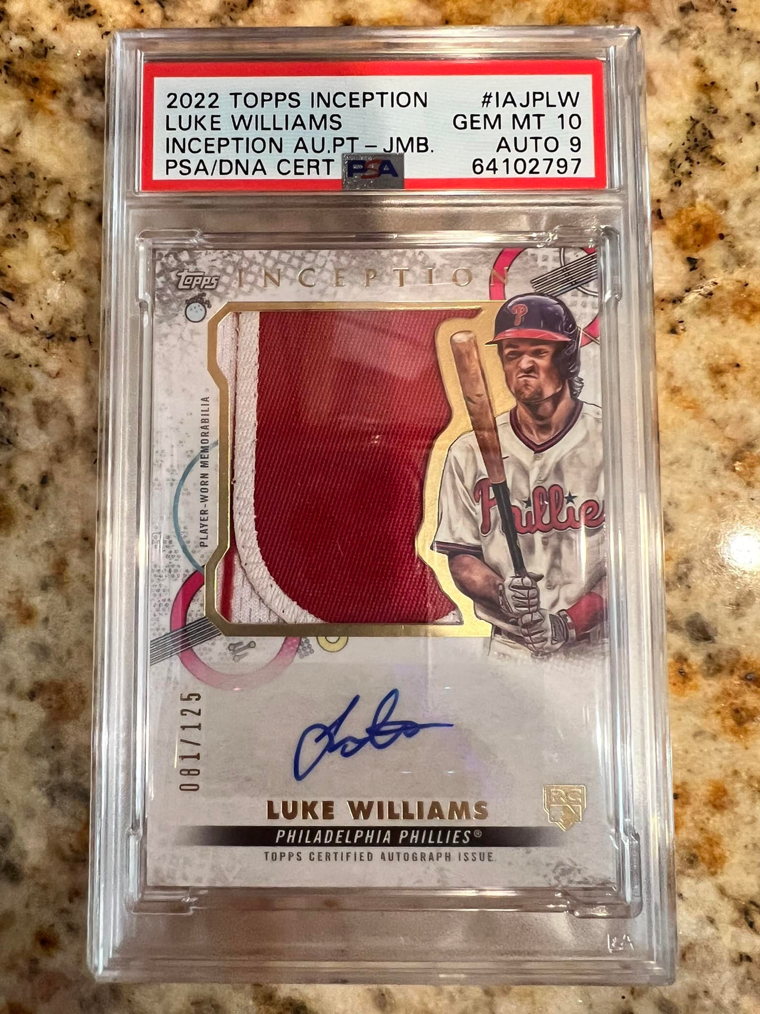 What makes a PSA 10 auto?