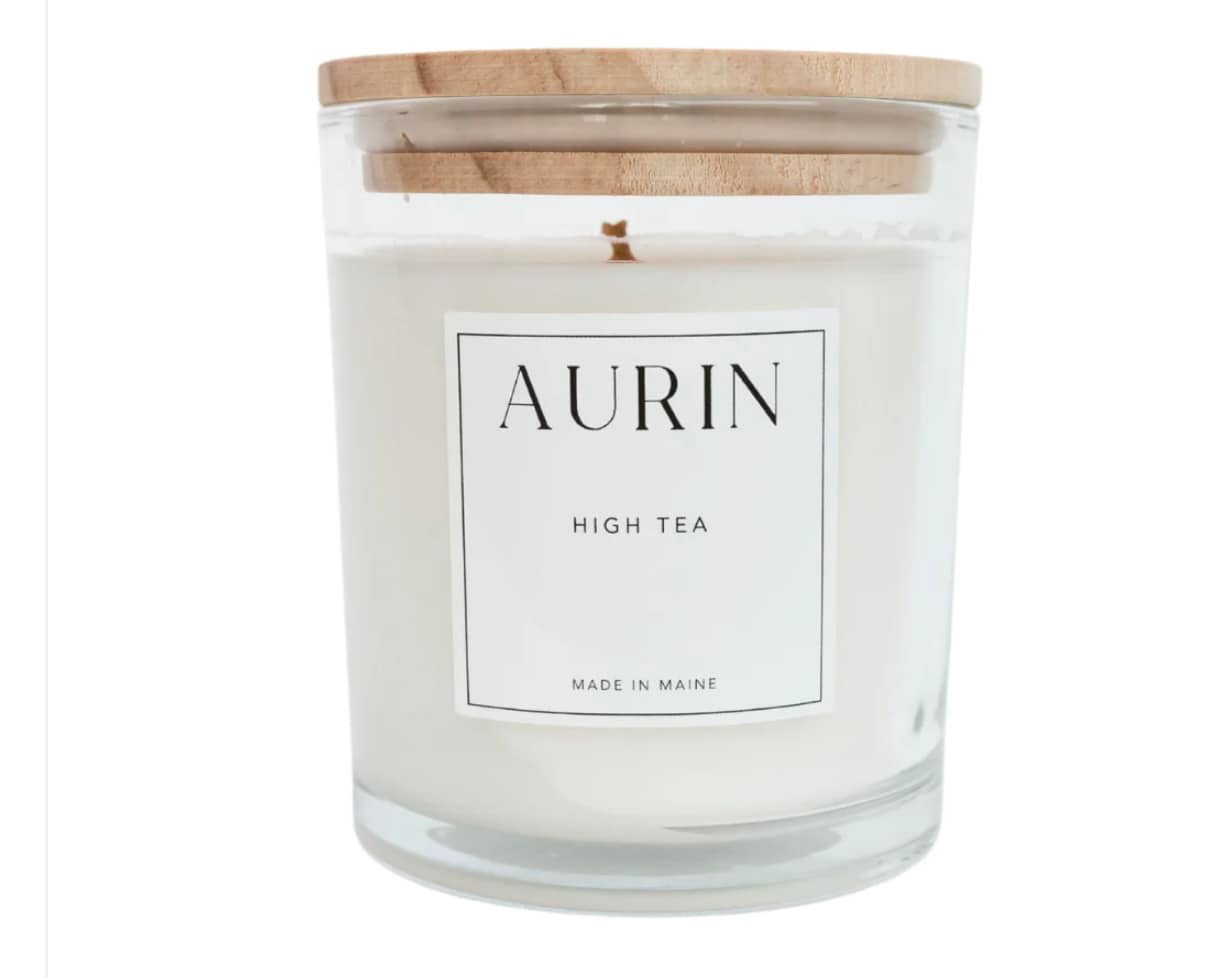 Stay Iconic. Fairmont - Iconic White Scented candle by @airaroma