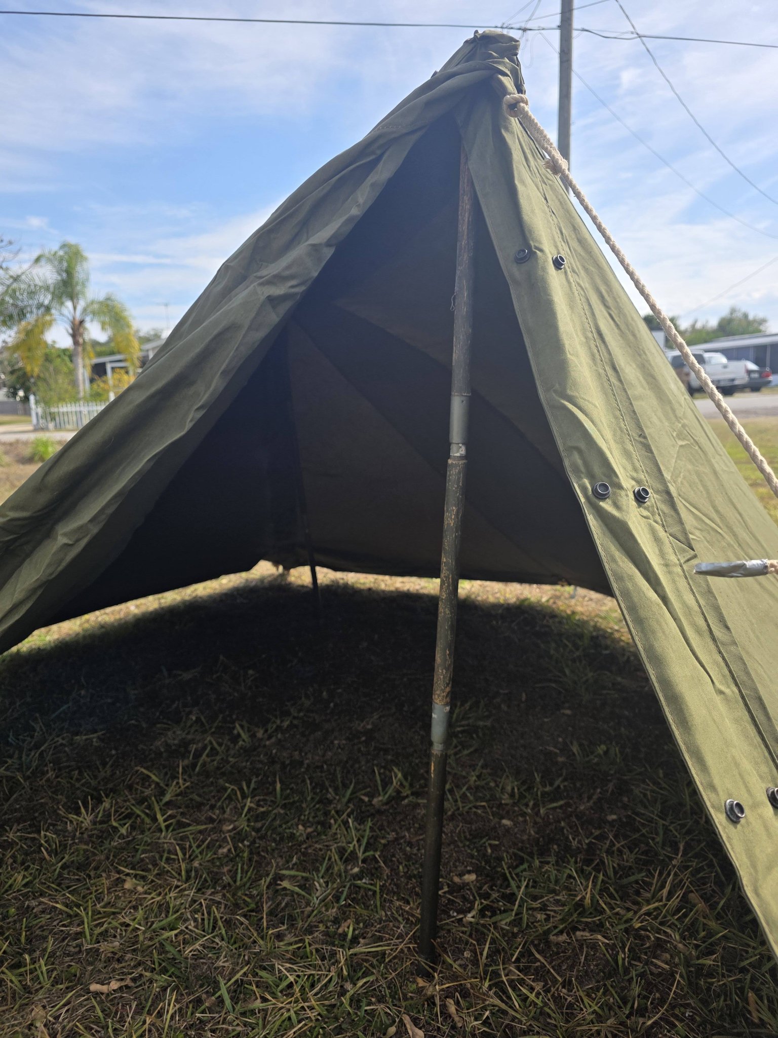 Functional half tent for novice campers
