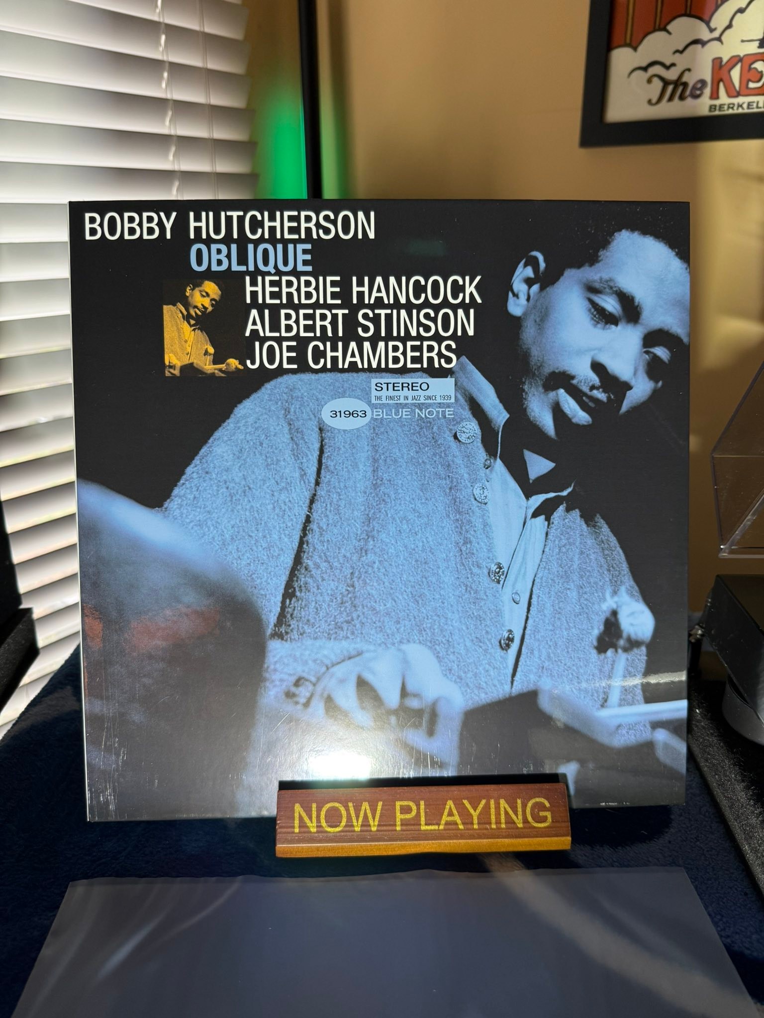 Bobby Hutcherson's Oblique album review