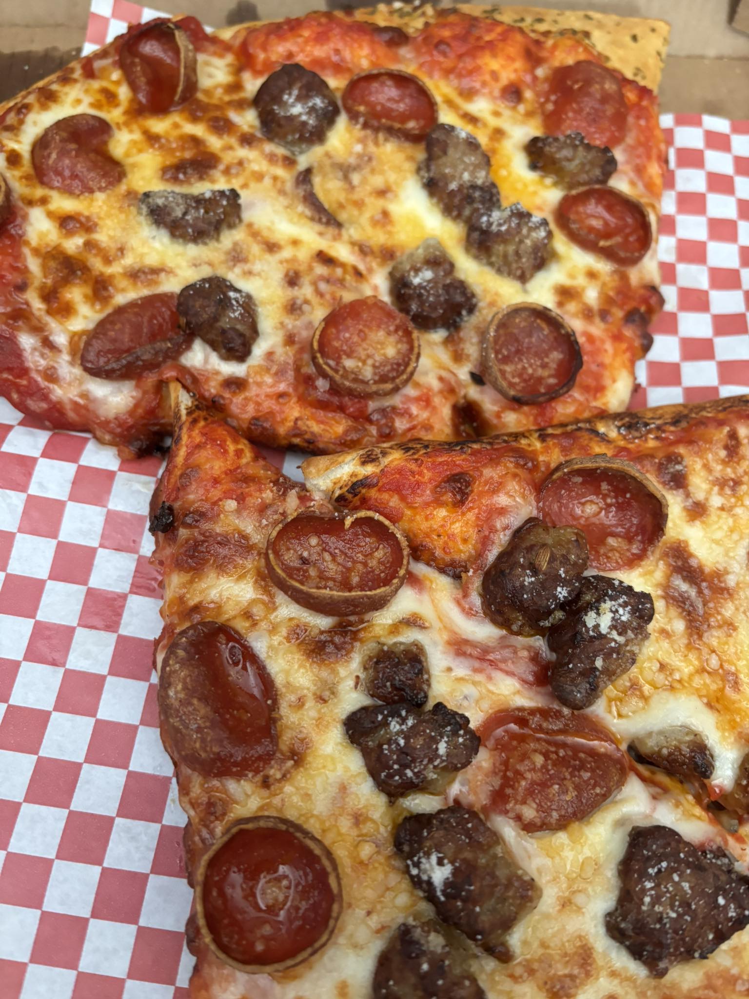 Blockbuster pizza in Urbandale, IA review