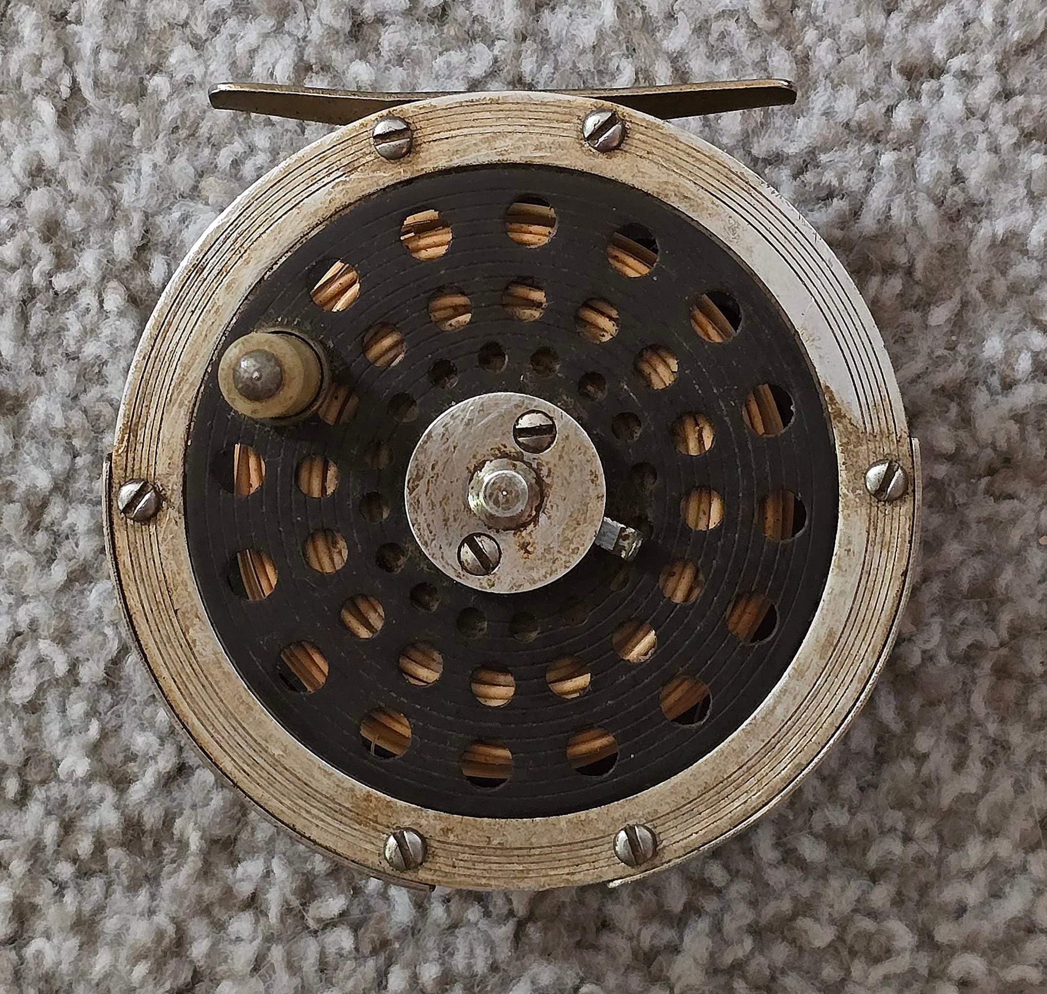 daiwa 730 fly reel Lochmor-A Single Action Reel, 5.1-Pound, Black : Spinning Fishing Reels : Sports & Outdoors Vintage Fly Reel DAIWA 730