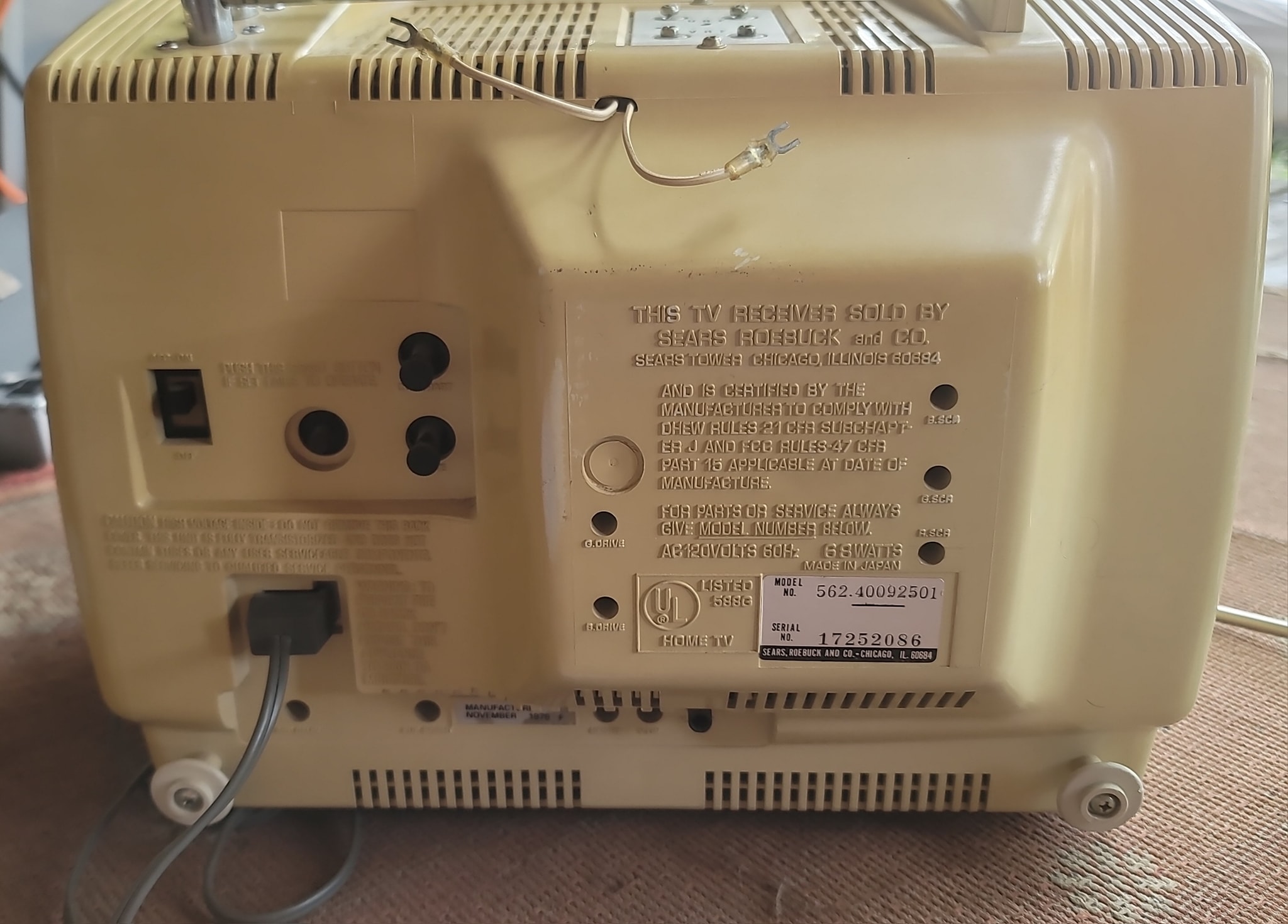 1976 Sears TV with Toshiba chassis to be repurposed
