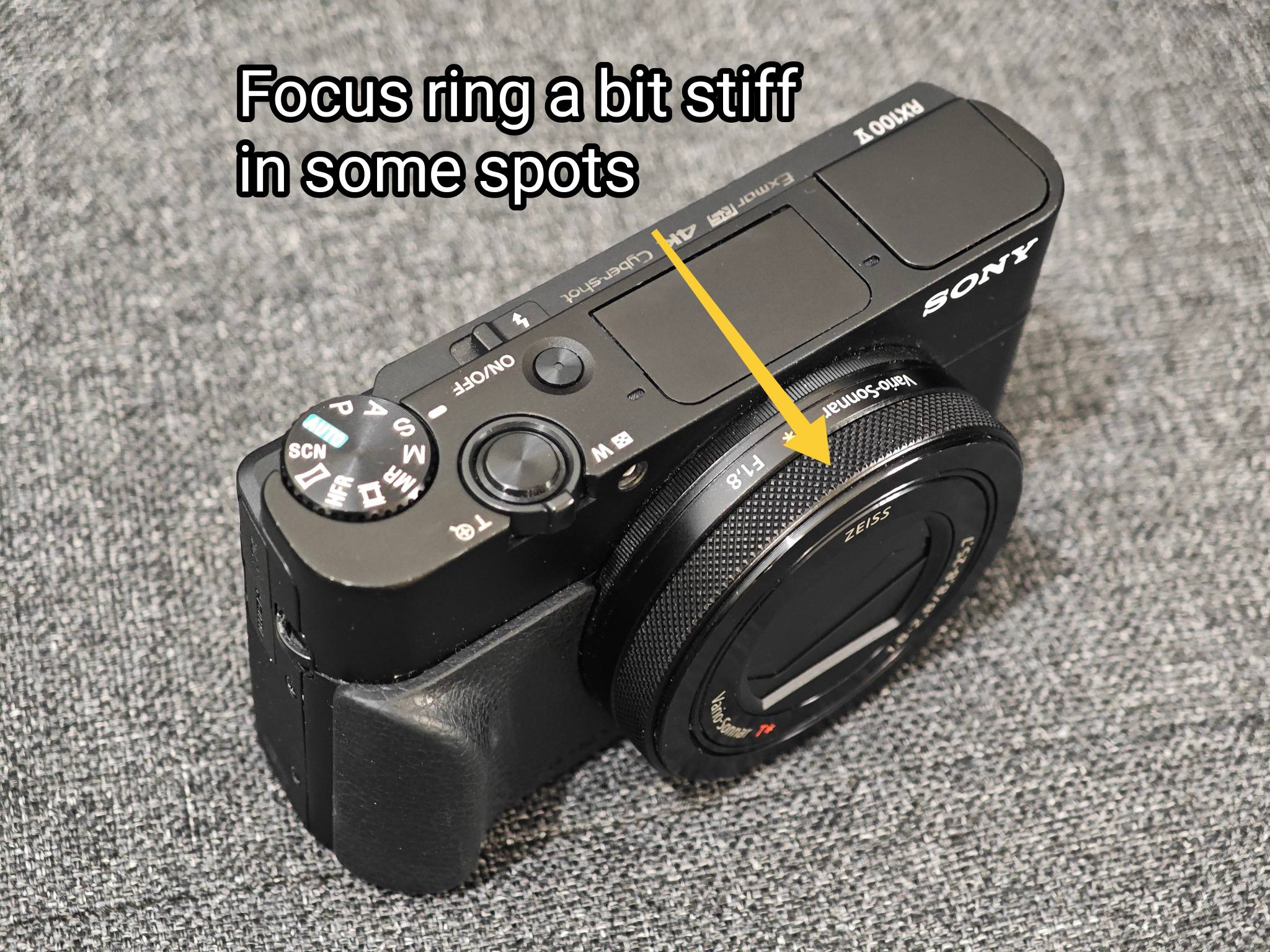 Sony rx100m5a for sale in good condition