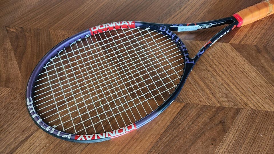 Does anyone have a Donnay Pro One Midsize tennis racquet for sale?