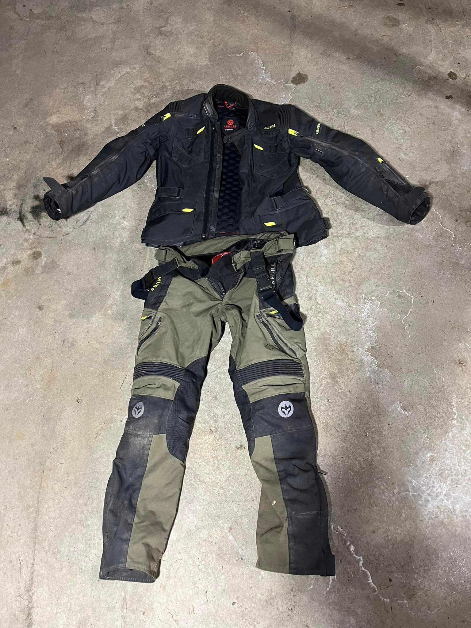 Akin moto duel-duty motorcycle pants 2xl with Zeus Pro CE2 Armour