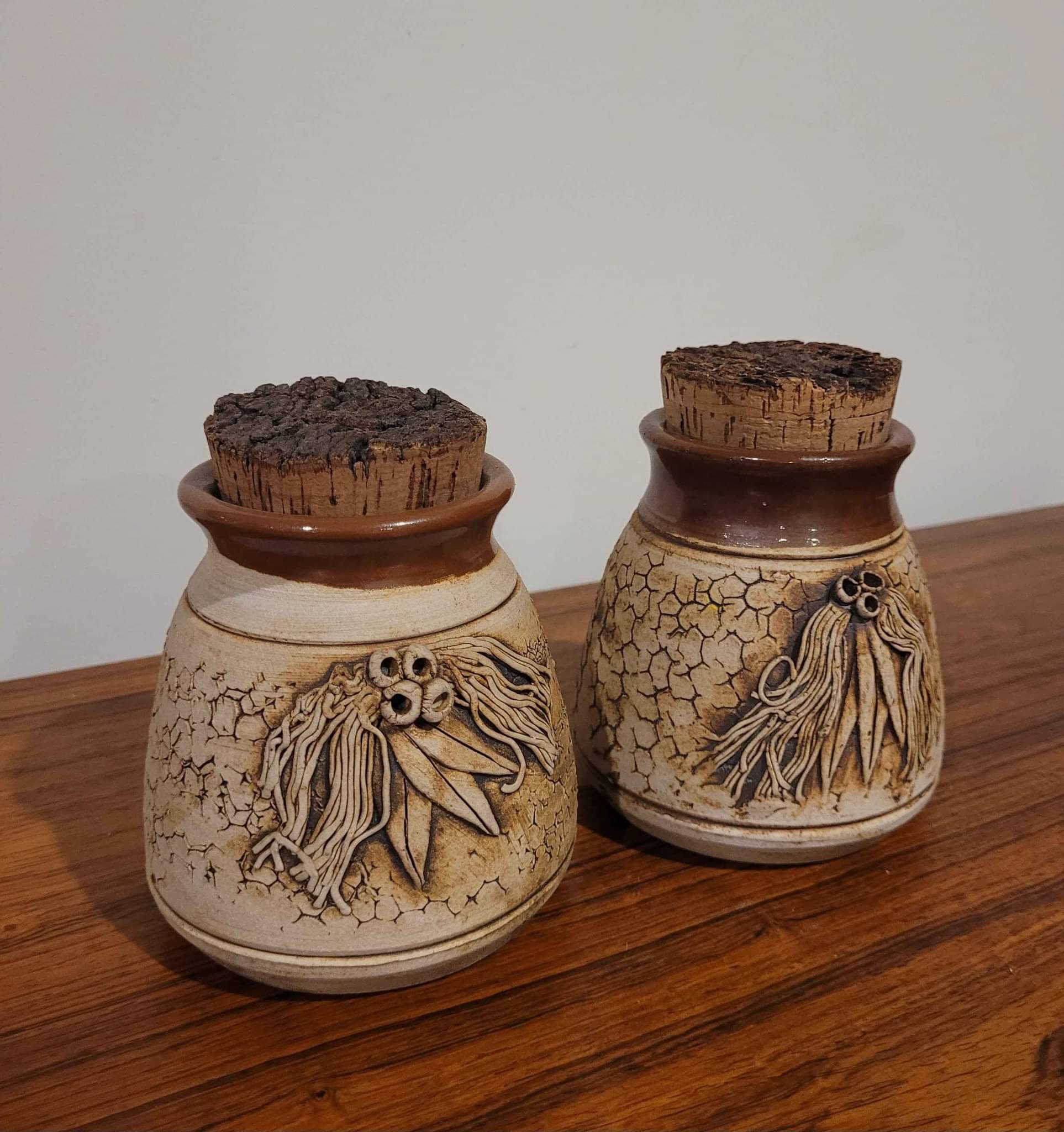 オーストラリア　ヴィンテージ雑貨　 ポプリポット Wartook Pottery Gorgeous pair of retro Wartook Pottery handmade small cannisters