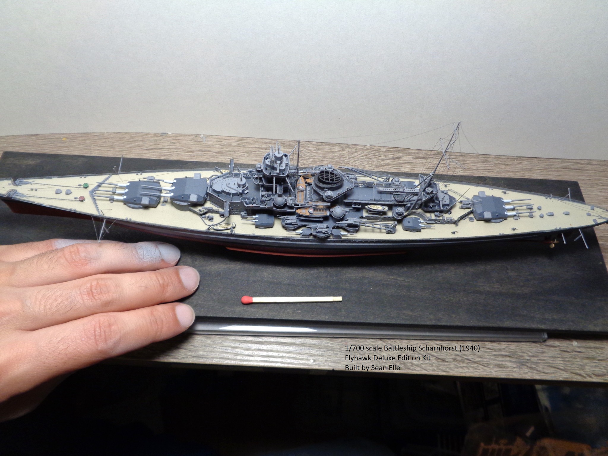 1/700 scale German battleship Scharnhorst kit review