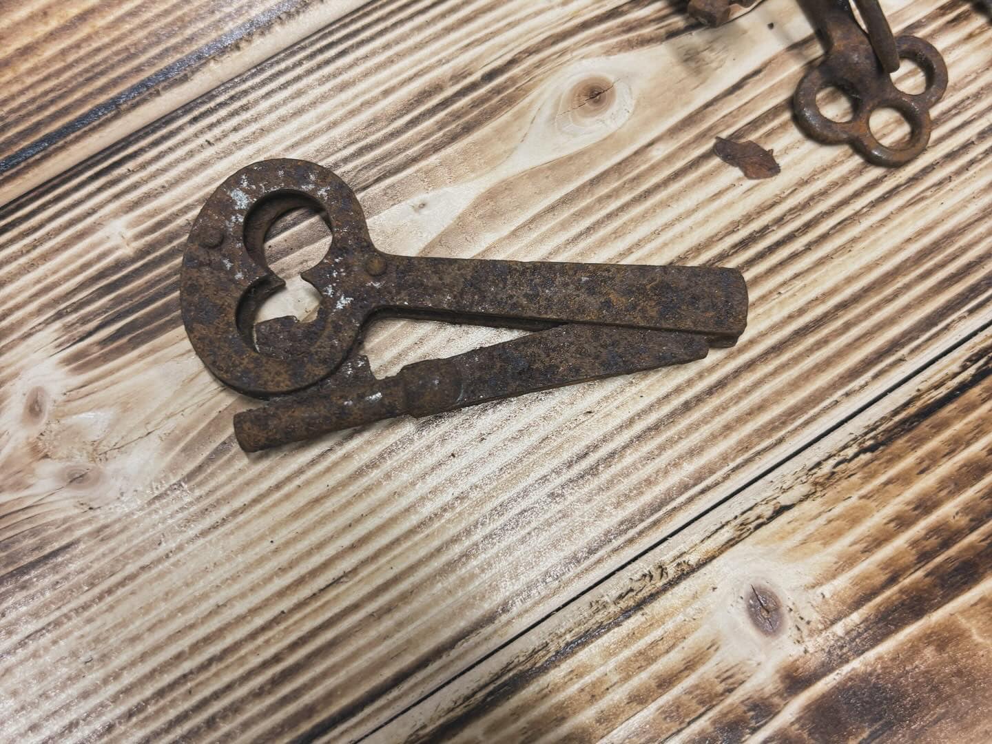 Porte-clés / Pendentif Antique « Ealey » Années 1900 - Sanford, Maine - Inscription « If Found Return To... » - Occasion