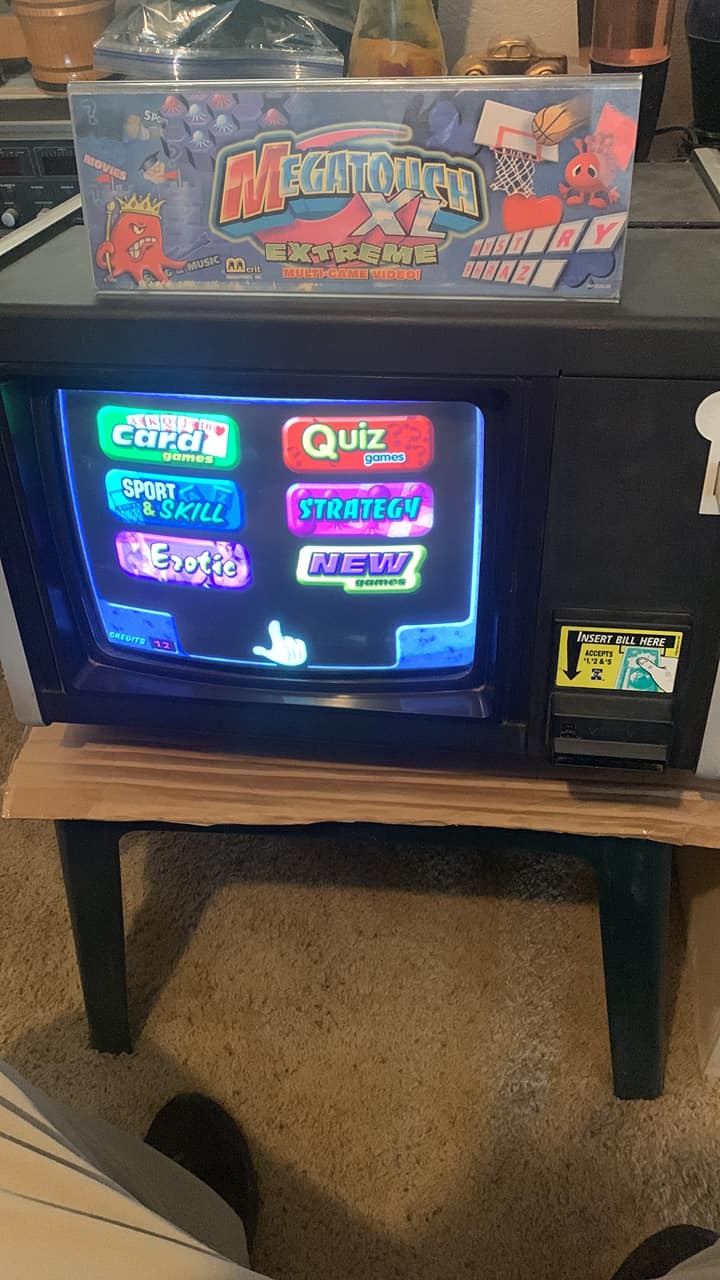 Hey everyone! Just got this JVL/Megatouch combo machine up on the