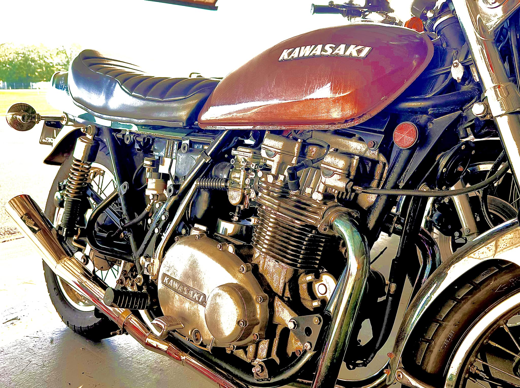 KAWASAKIs Kustom Twin, the KZ750 CSR for 1981, 