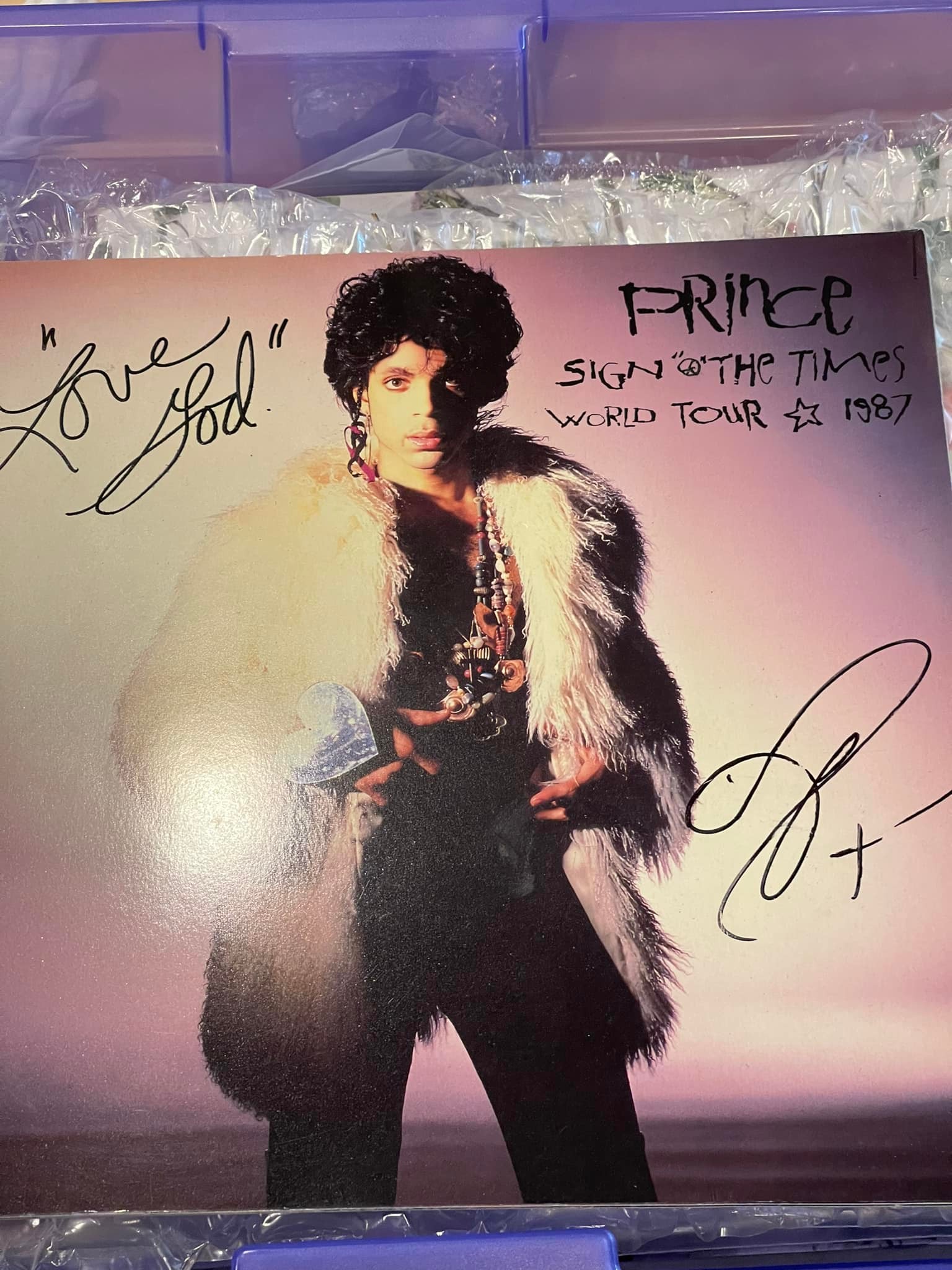 Prince signed item from 1992 Diamonds and Pearls tour