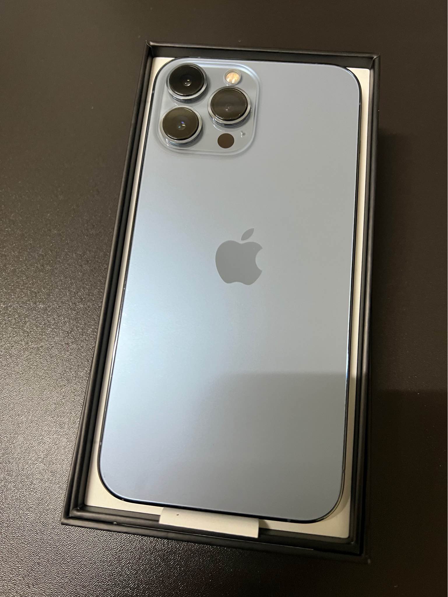Apple iPhone13ProMax512G藍功能正常9.9成新有盒裝台中面交$14900