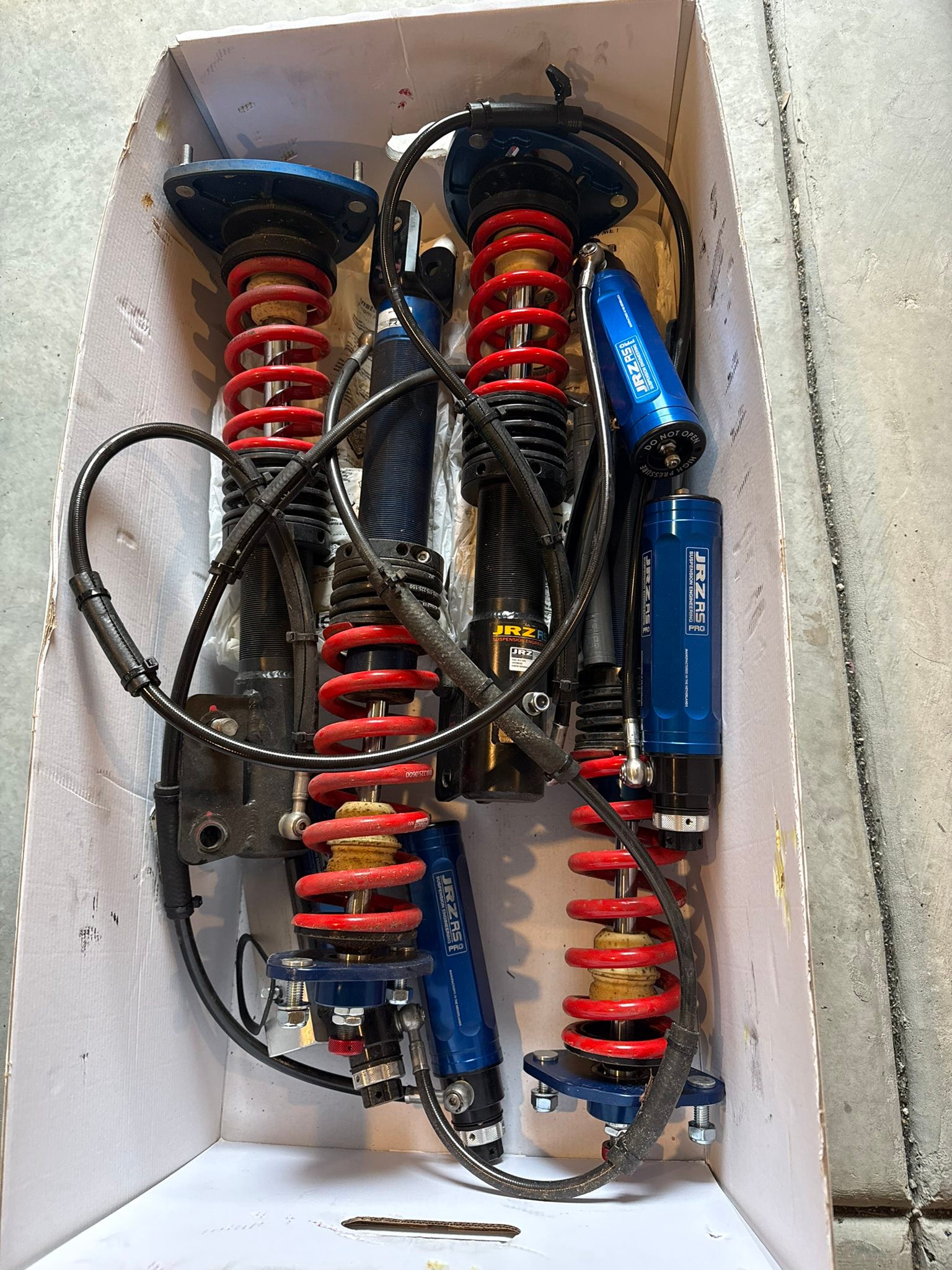 Good set of Ohlins . RF,LF, LR, RR and 5th. Comes with the