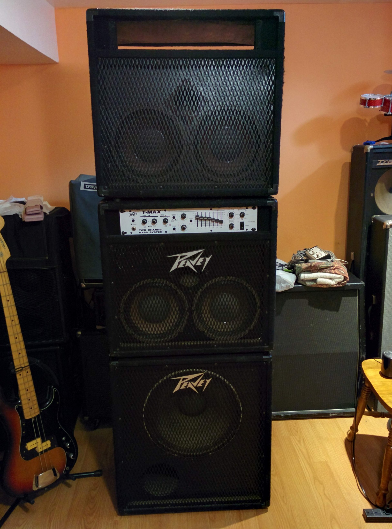Is there any love for the Peavey T-Max?