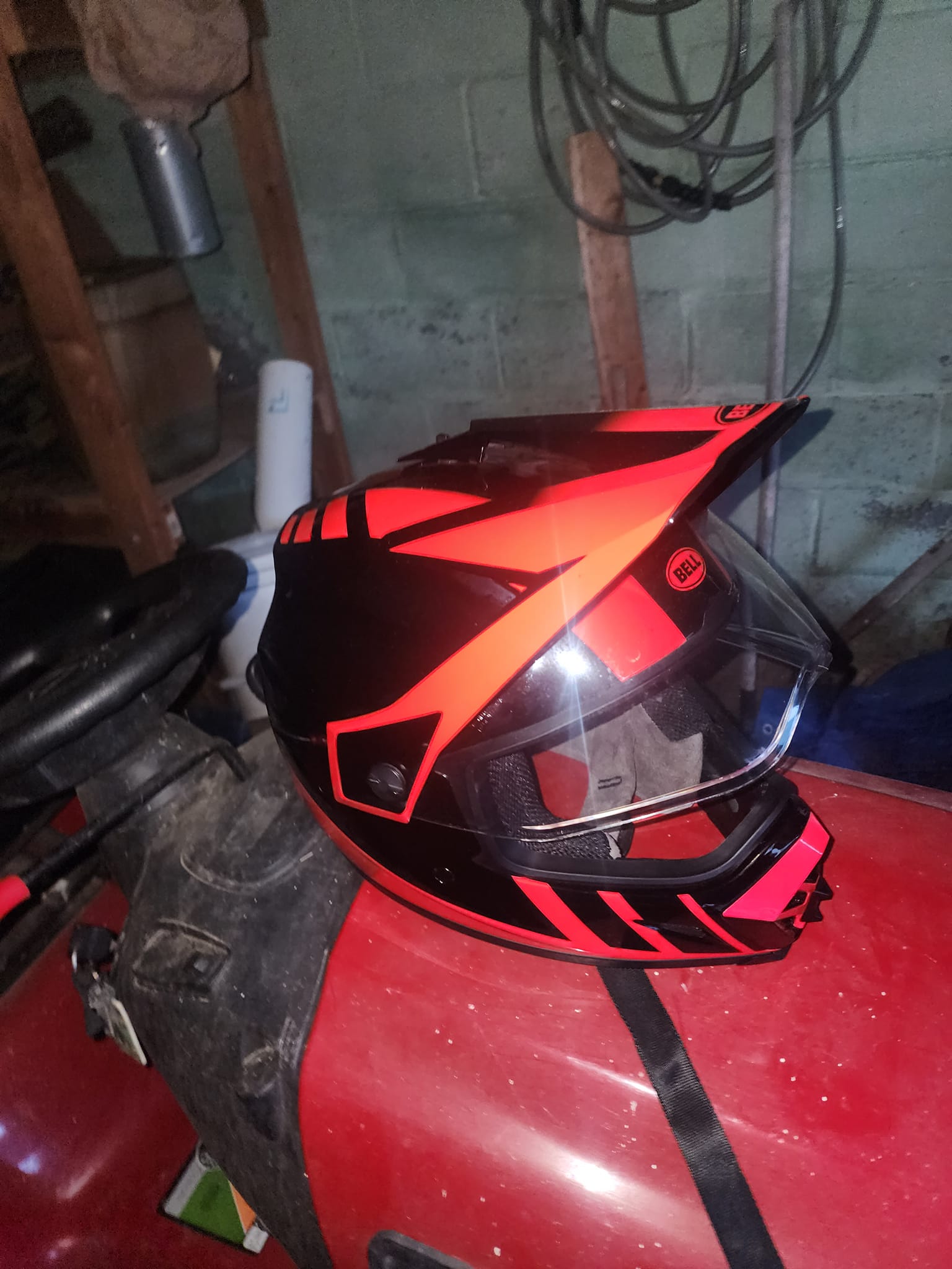 4fourty bell helmet 4Forty Mips Color:Track a full hard shell _bags CHERRY BOMB 