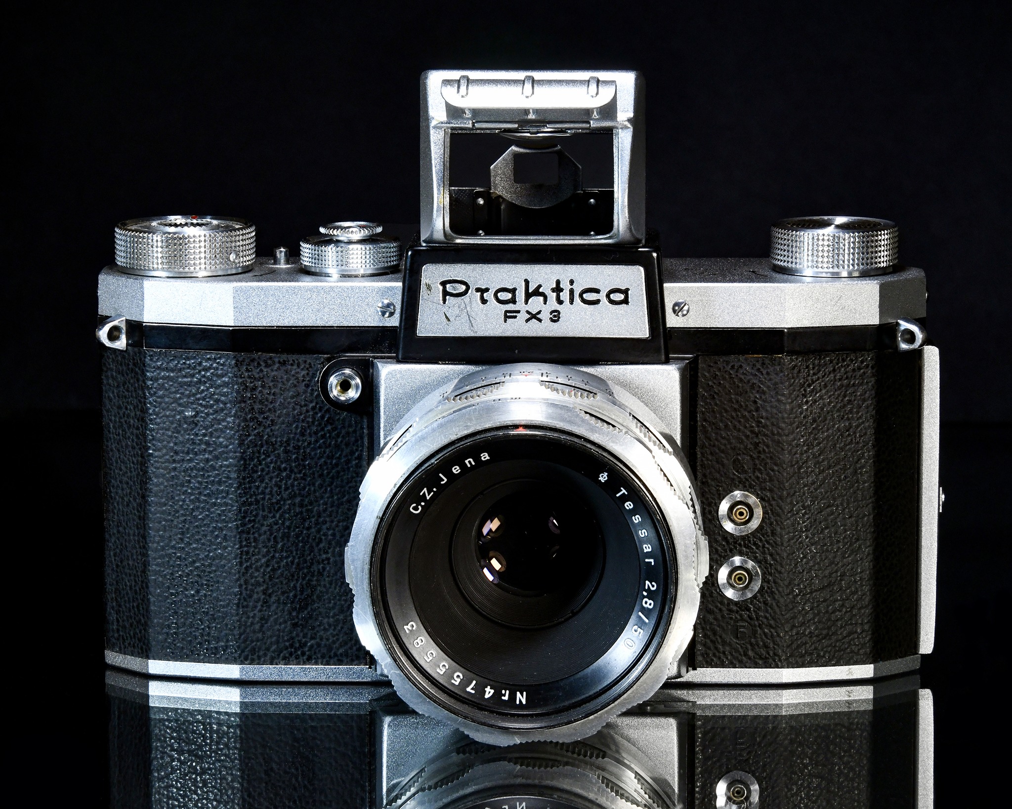 Restored 1957 Praktica FX3 SLR camera with Carl Zeiss Jena lens