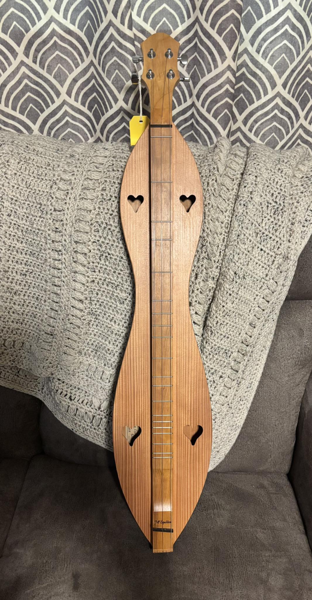 McSpadden mountain dulcimer with cherry back and redwood top