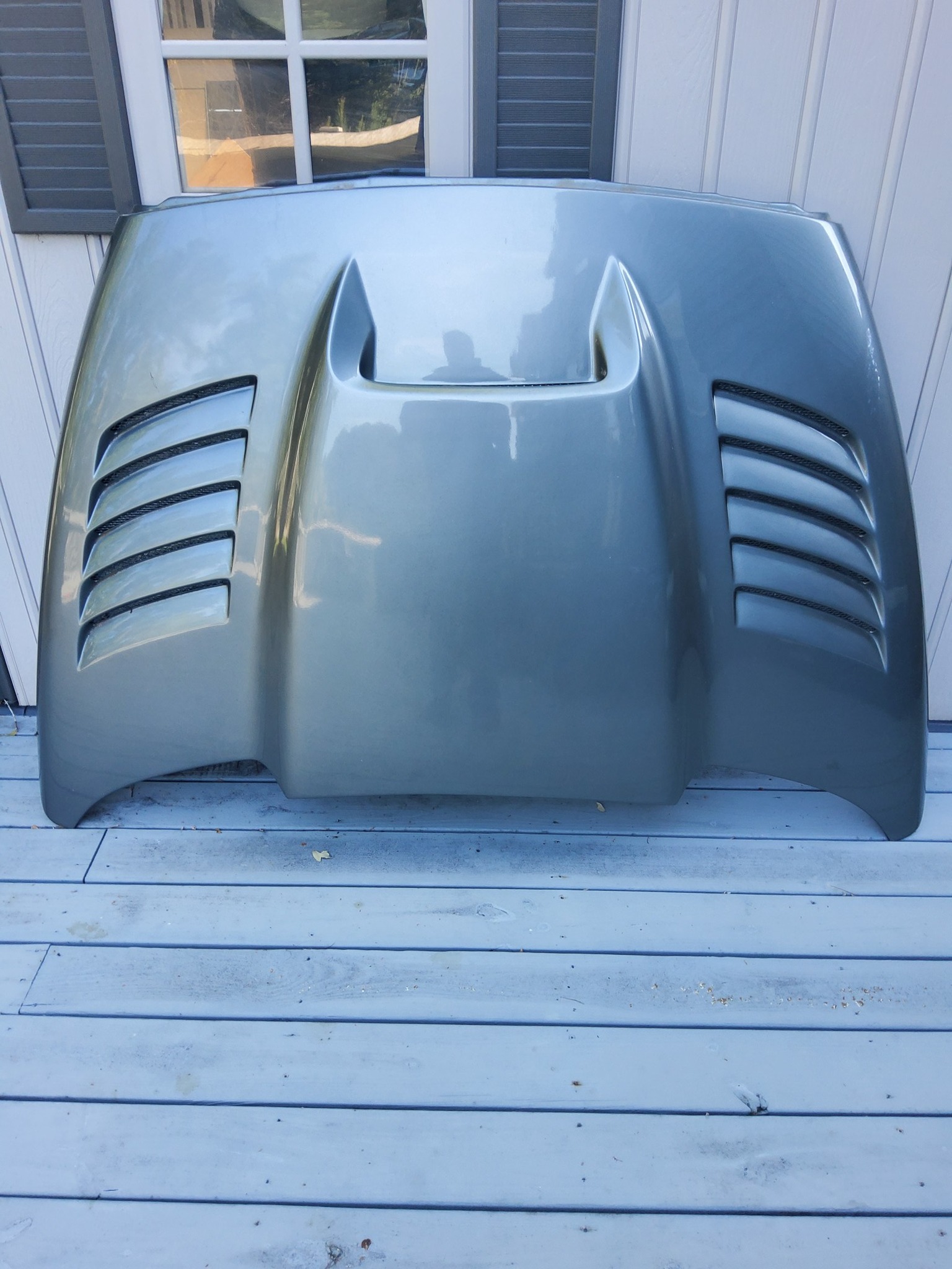 How to build a custom hood for a Nissan Armada?