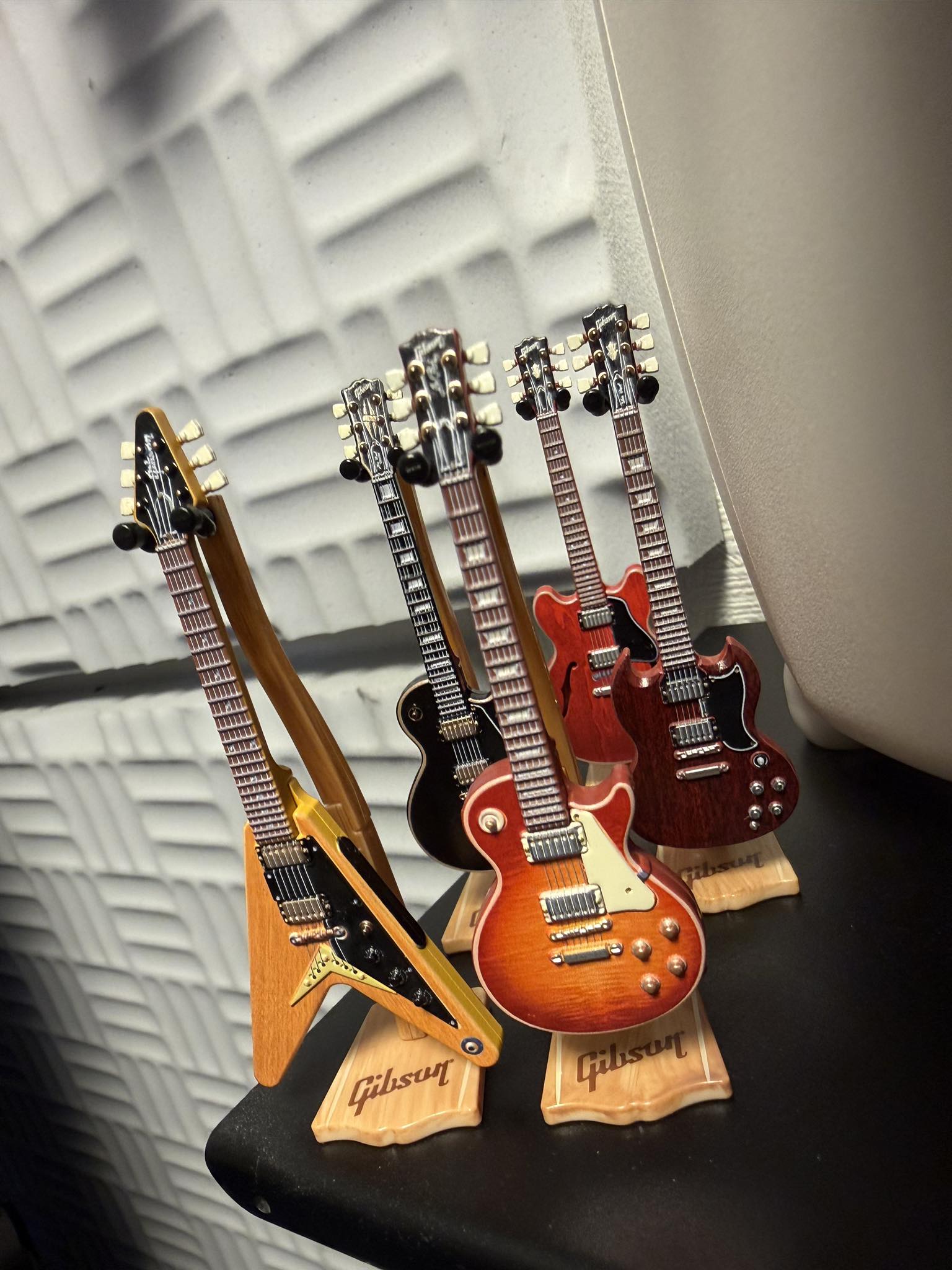 NEWS: Gibson Set to Release Real-Life Replica of Ikuyo Kita's