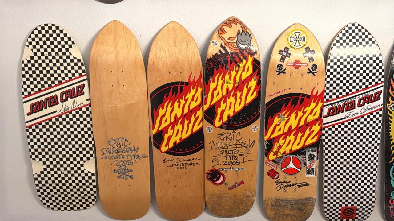 Santa Cruz skateboard from 1986-1987