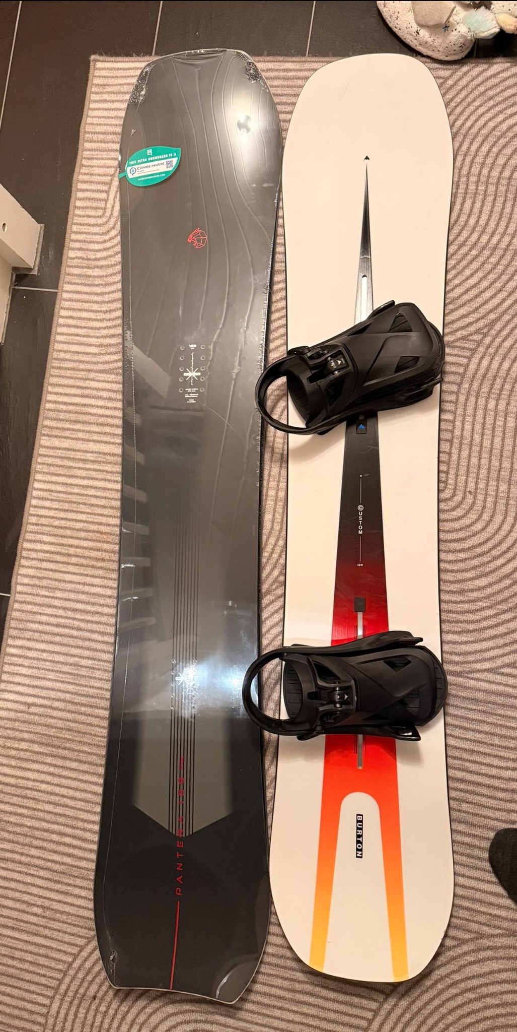 nitro pantera wide snowboard 163W Board linking turns and maintaining the riding line Custom wide 158 and Nitro