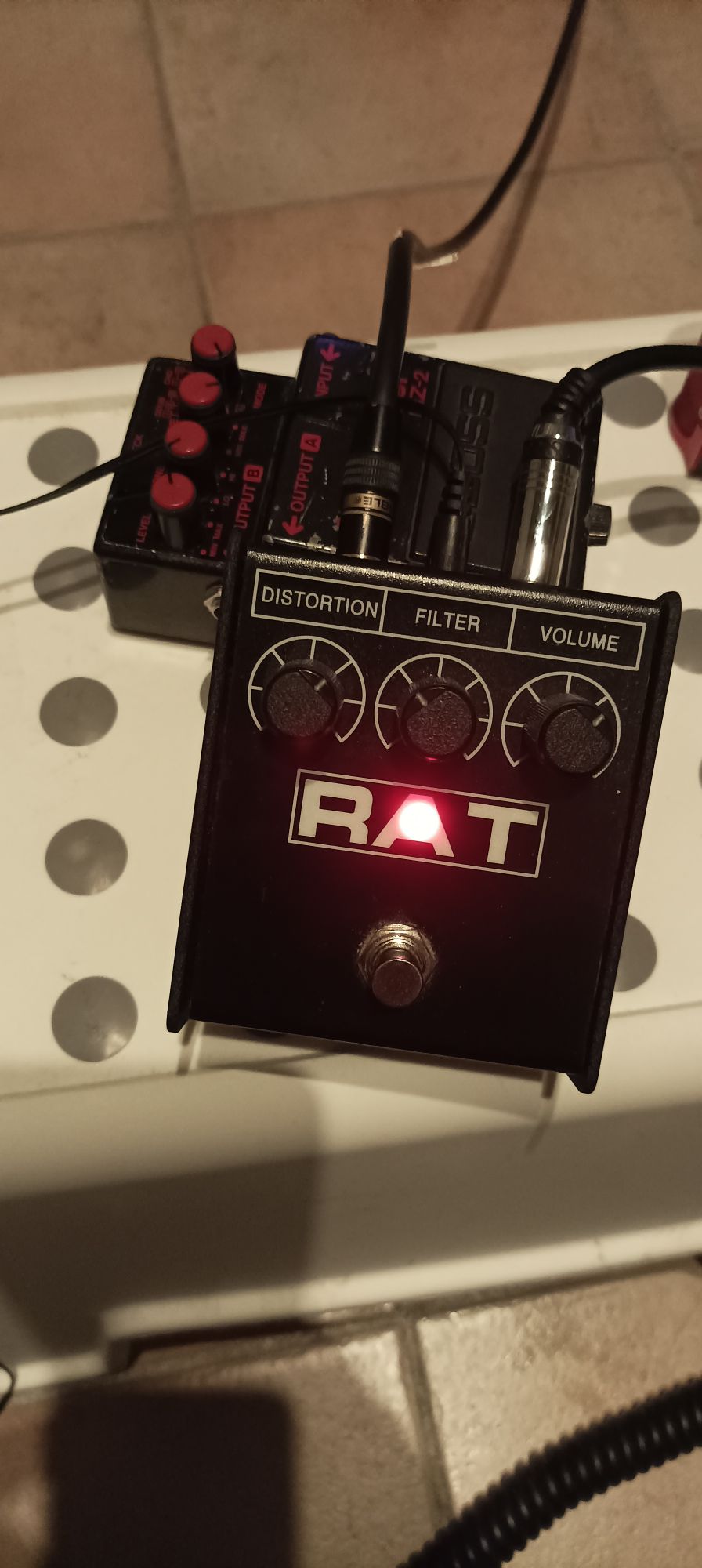 Proco Rat pedal with reversed polarity discovered