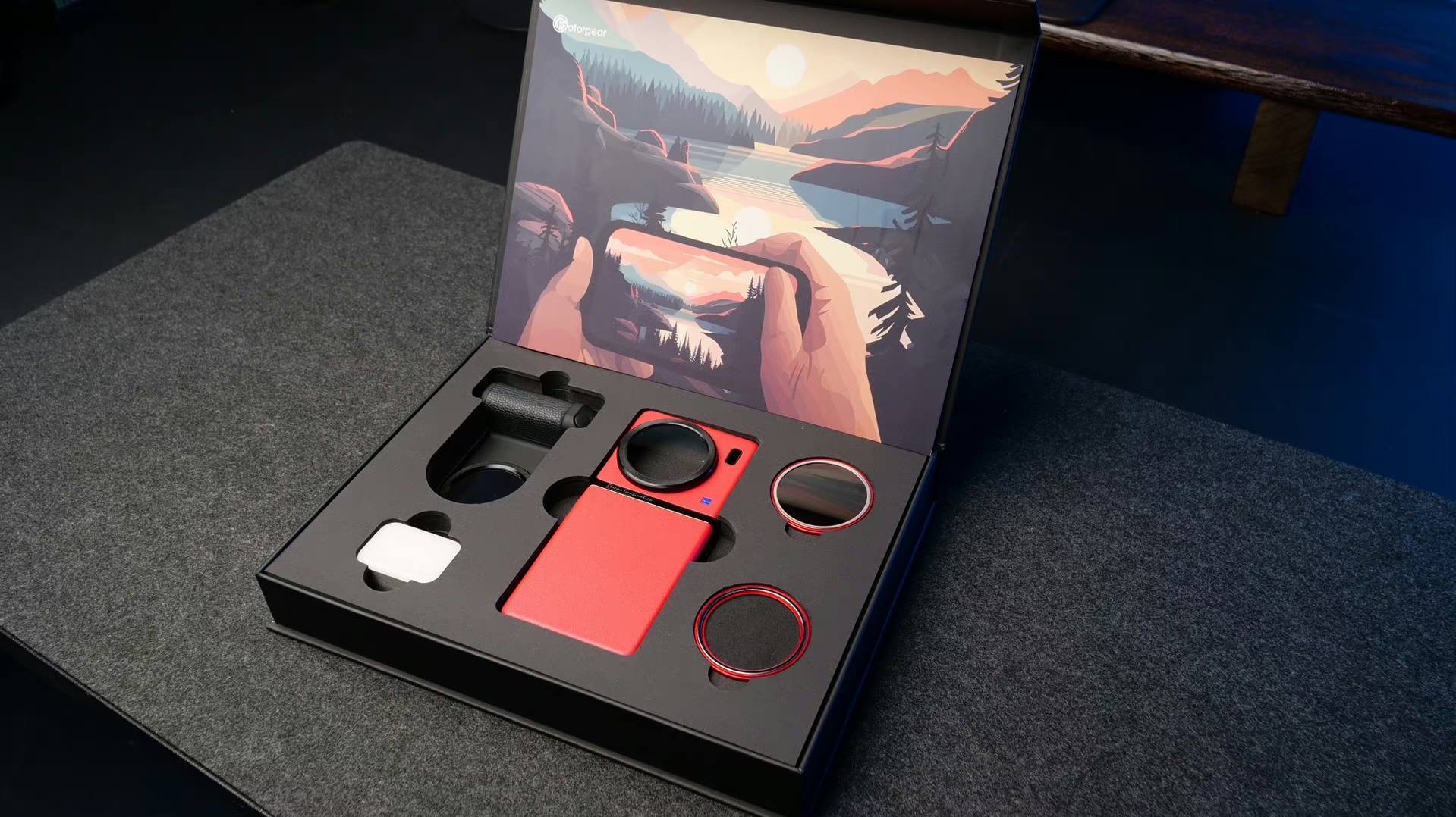 Vivo X90 Pro gift package with case and UV lens